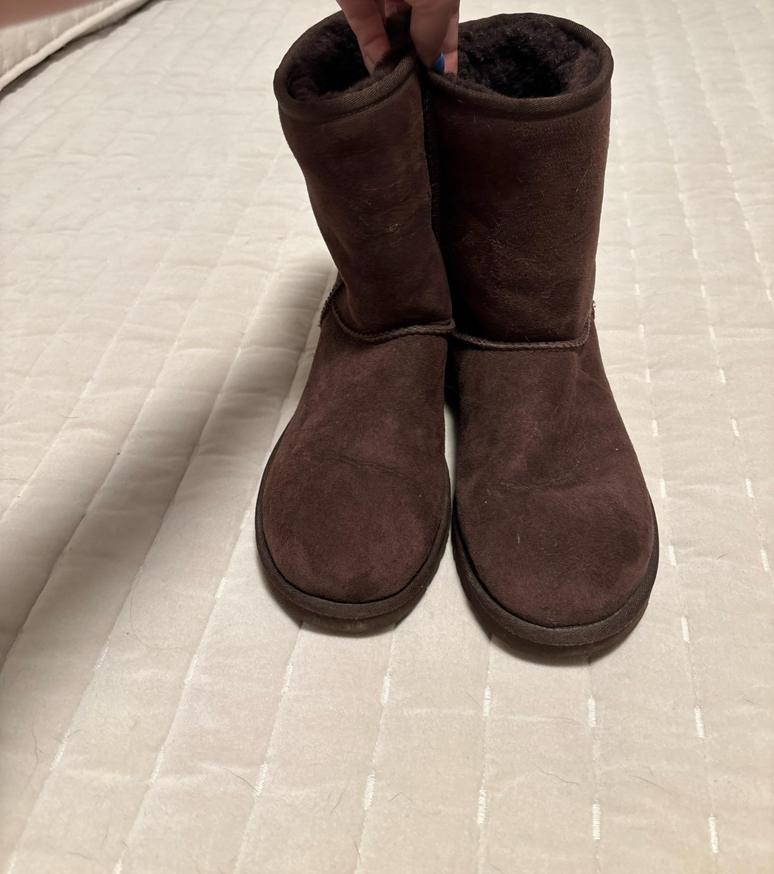 Women’s Chocolate Brown UGG Australia Boots, Size 8, Worn Once