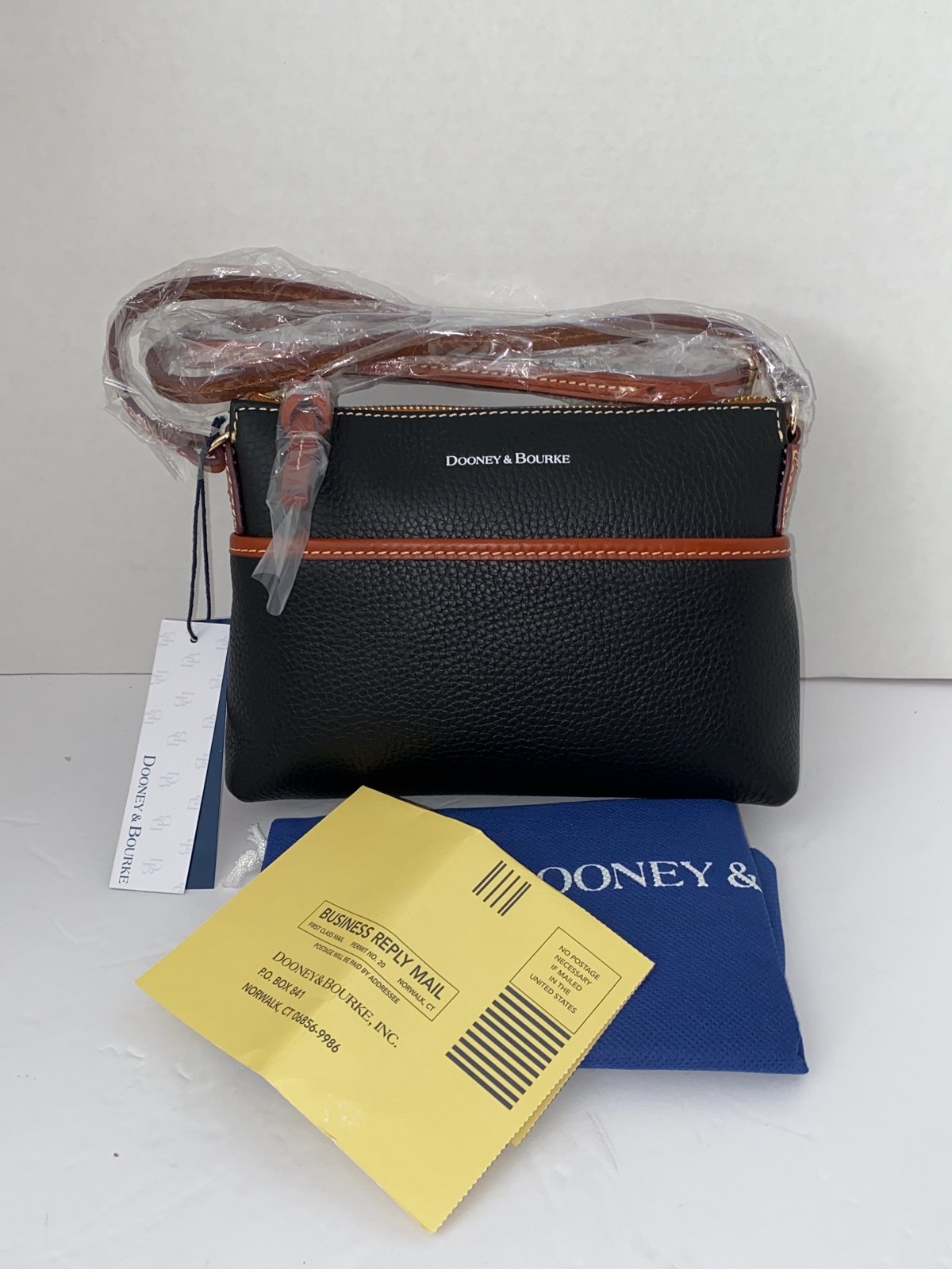Dooney & Bourke Pebble leather Ginger Black Crossbody