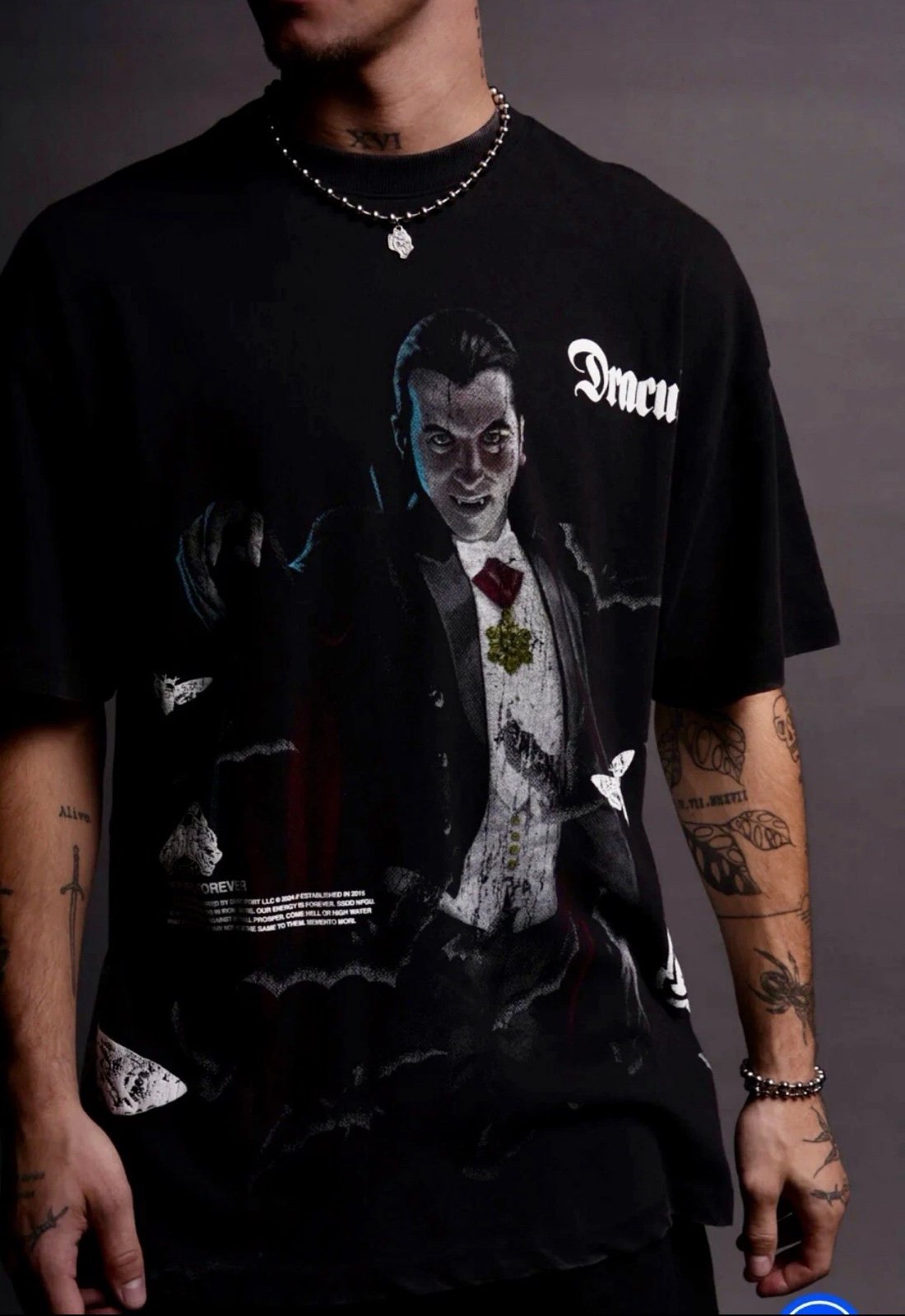DARC SPORT X UNIVERSAL MONSTER X HALLOWEEN DRACULA SHIRT XL OVERSIZED EXCLUSIVE