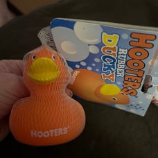 Hooters discontinued duck