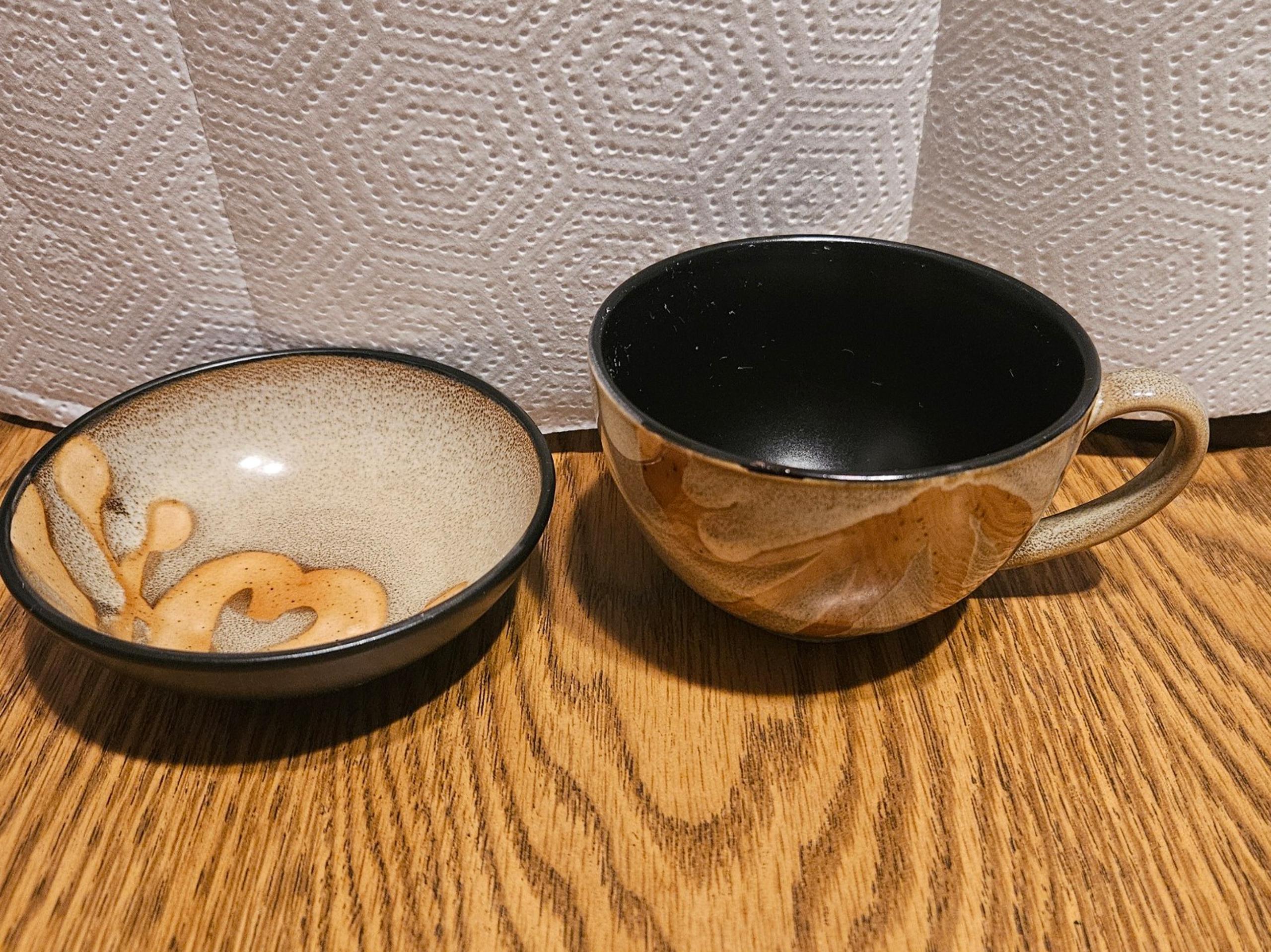 PIER 1 IMPORTS DISCONTINUED CERAMIC DIPPING SAUCER DISH & A TEA  CUP PRE-OWNED