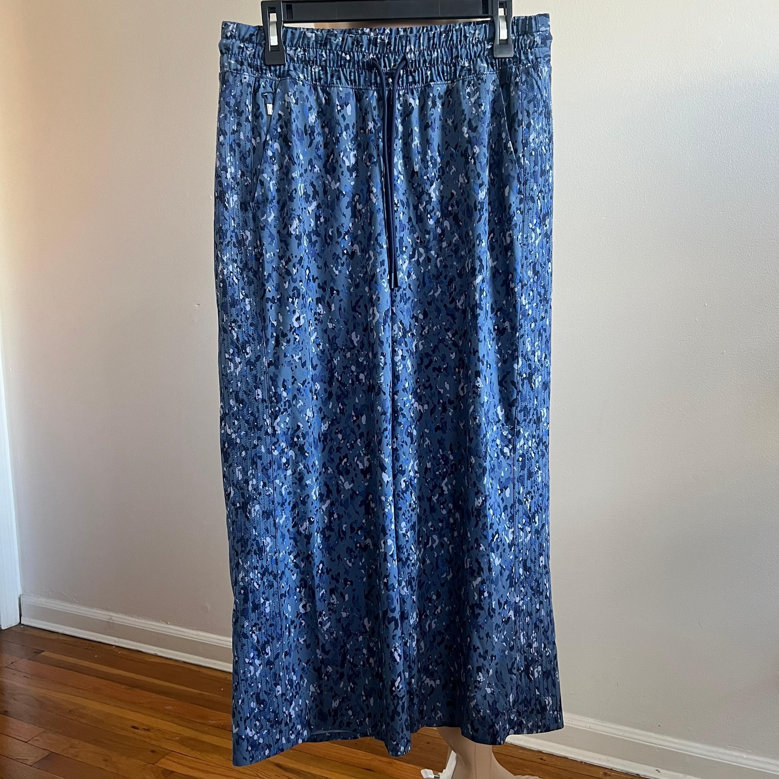 Athleta Pants Avenue Wide Leg Crop Pant Blue Lightweight Stretch Women’s Size 10