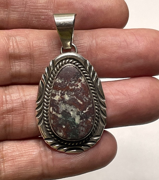 Native American Navajo Denetdale Sterling Silver and Stone Pendant (Jew-426)