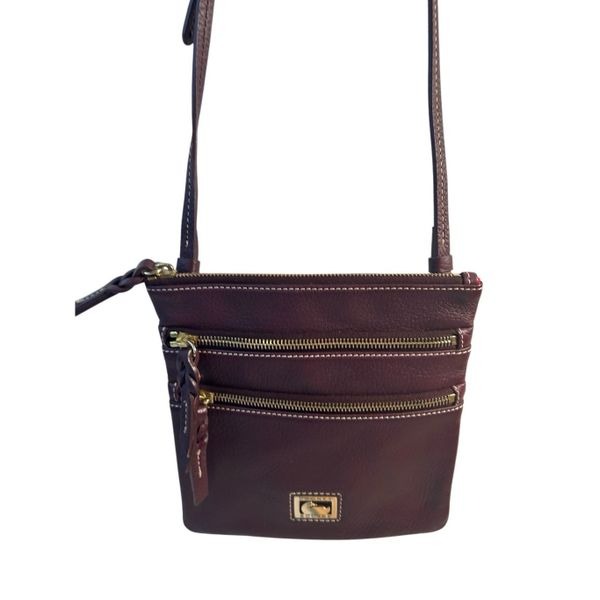 Dooney & Bourke leather burgundy crossbody purse 3 zippers 8 x8