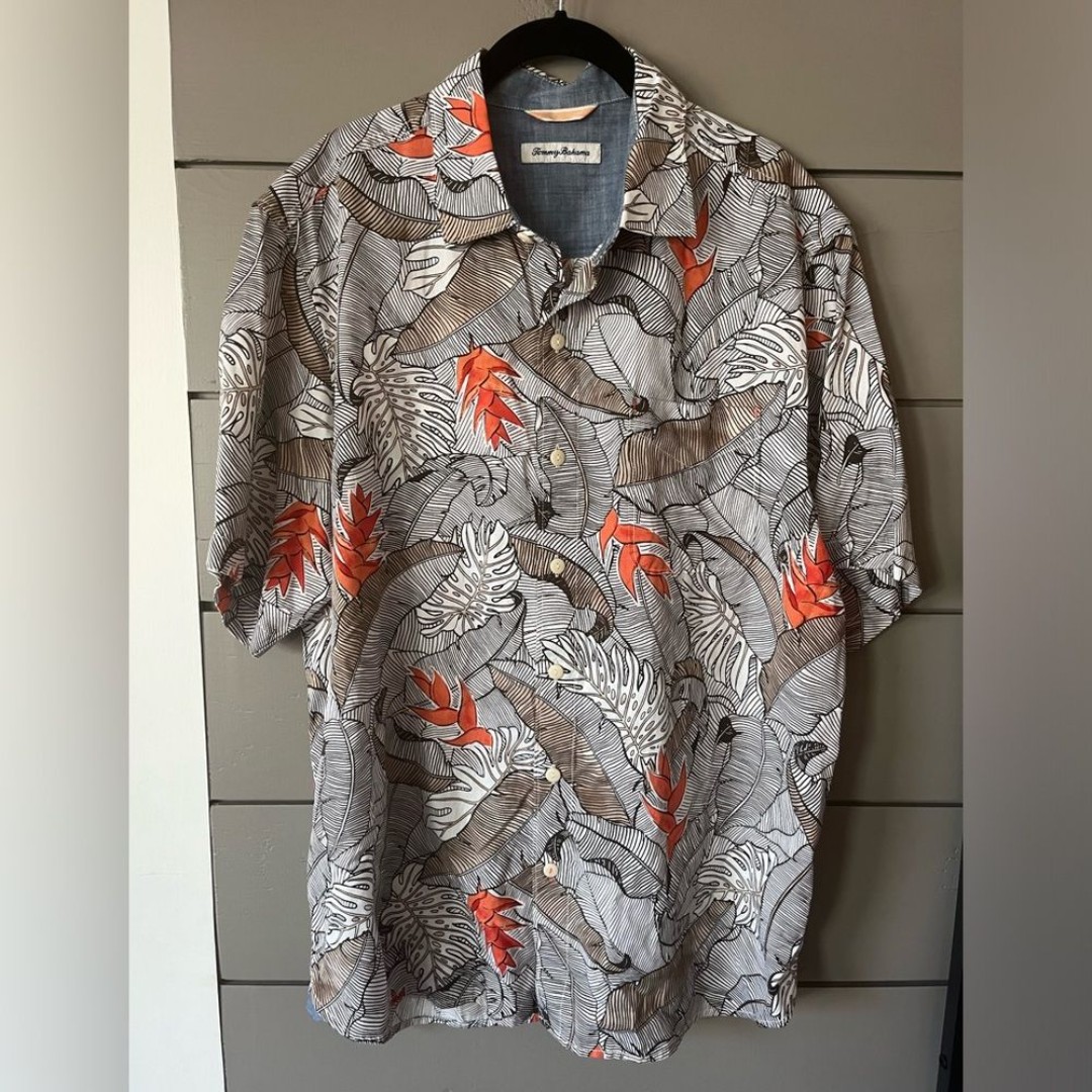 Tommy Bahama Camo Treasure Short Sleeve Shirt Woven Men's Size Large EUC
