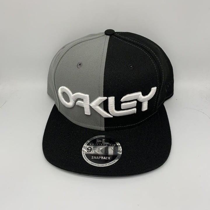 Oakley Split Original Fit 9Fifty New Era Hat Snapback Cap
