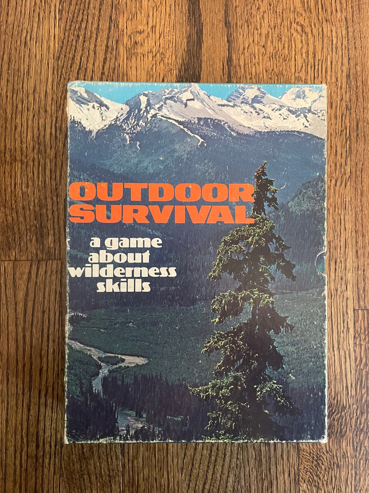 AVALON HILL OUTDOOR SURVIVAL 895 BOOKCASE GAME PARTIAL - PUNCHED 100% Complete