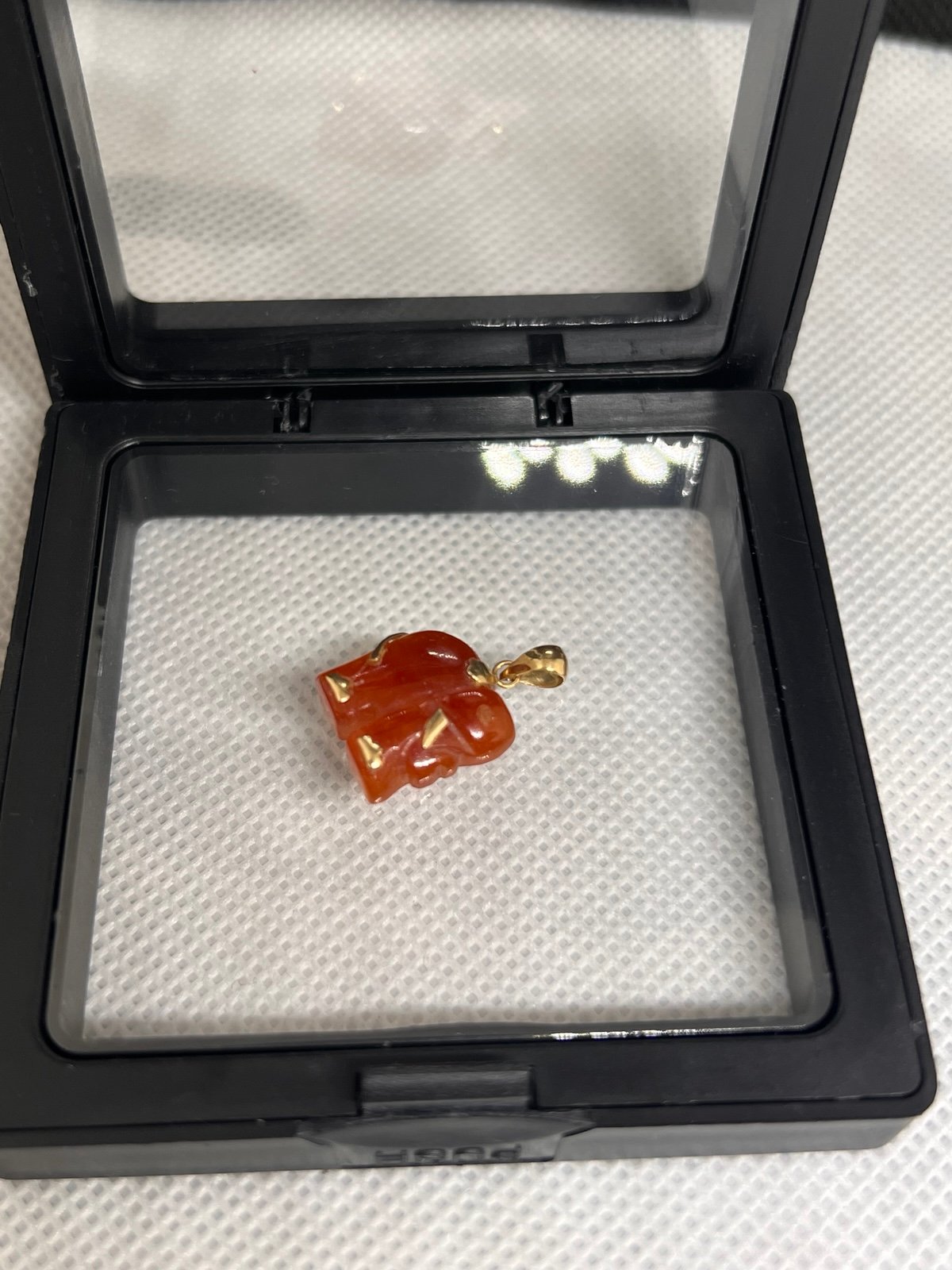 Elephant pendant 14K