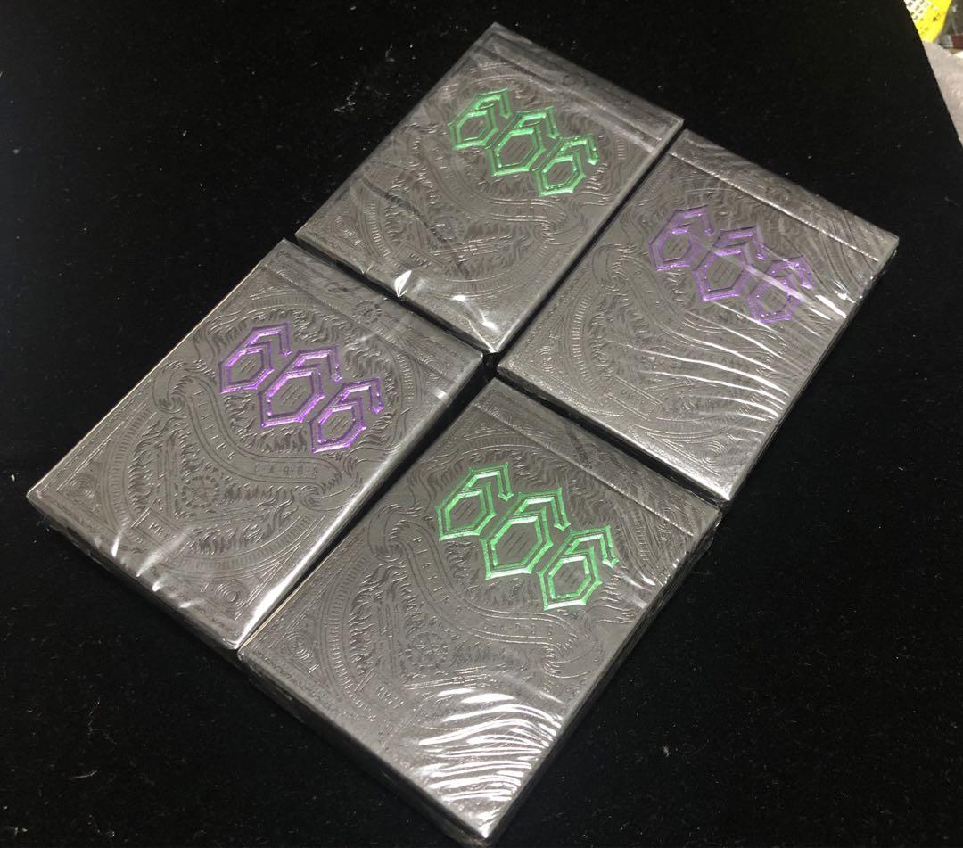 注目の Purple Cards Playing 666 & Set 4-piece Emerald トランプ