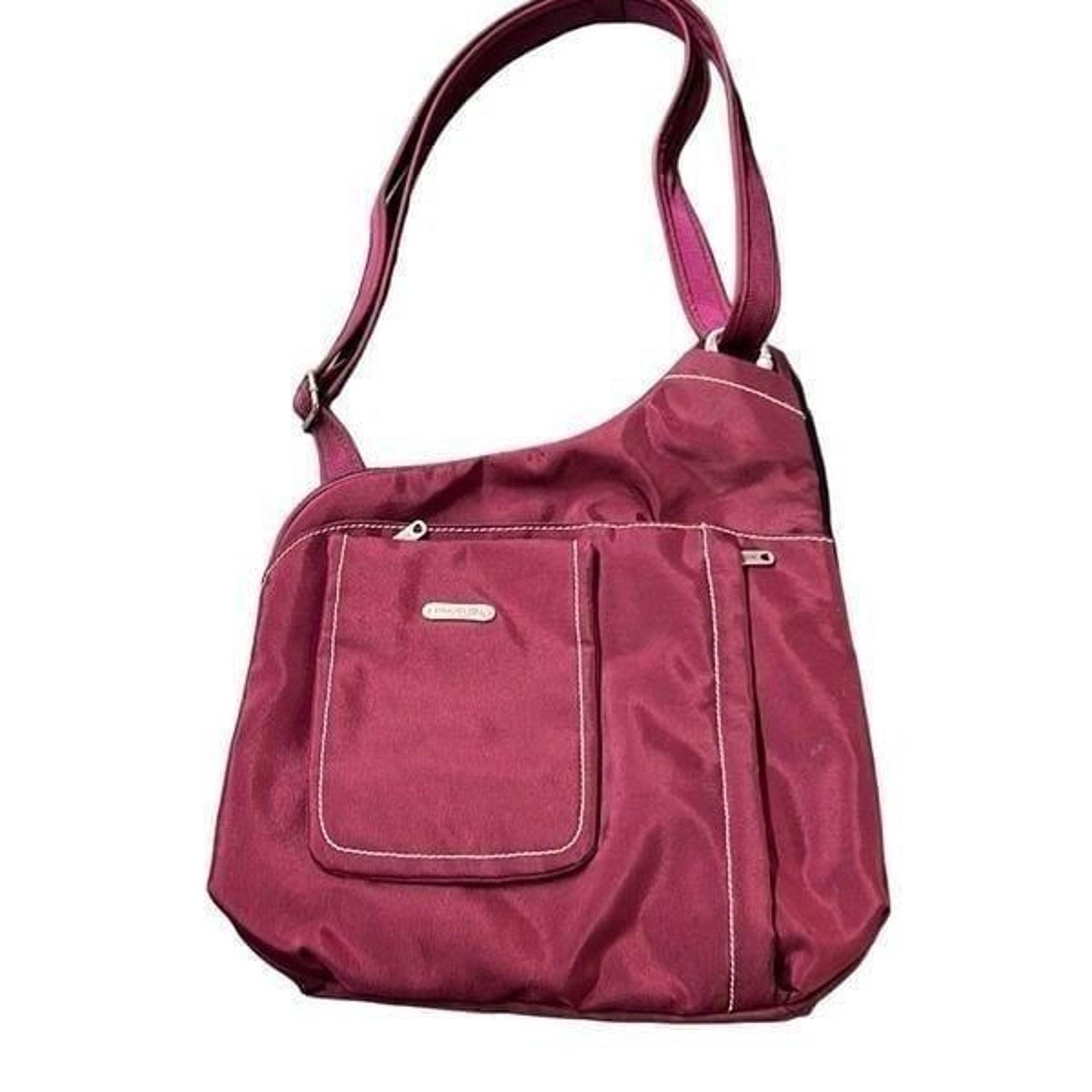 Travelon Women's Red Anti-theft Adjustable Strap Crossbody Bag One Size