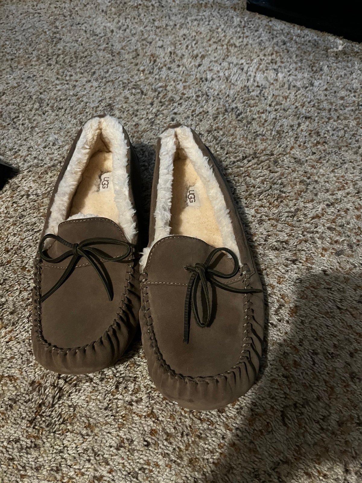 Ugg Ascot grey Men’s Slipper Size 17