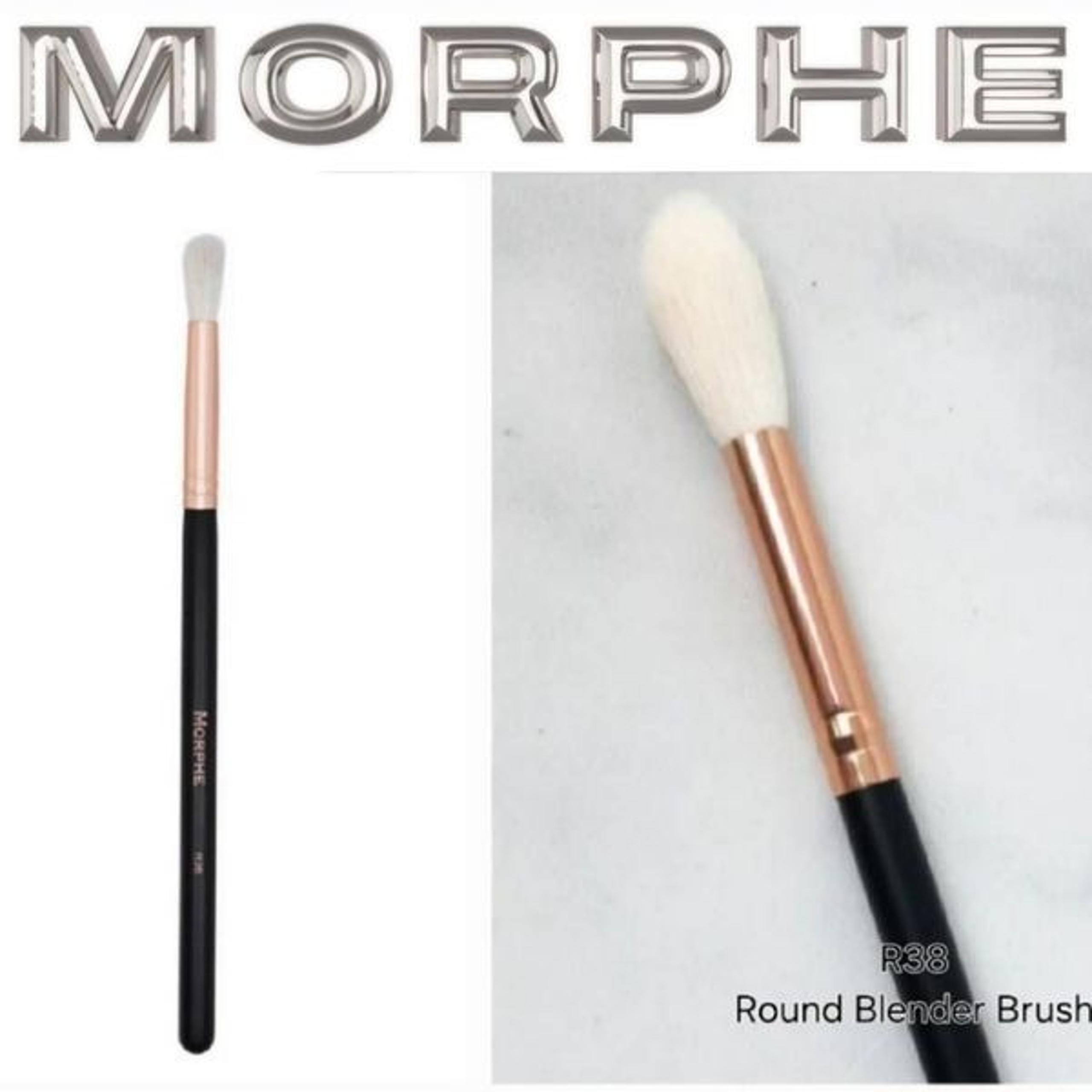 Morphe R38 Round Blender Brush - Morphe Cosmetics