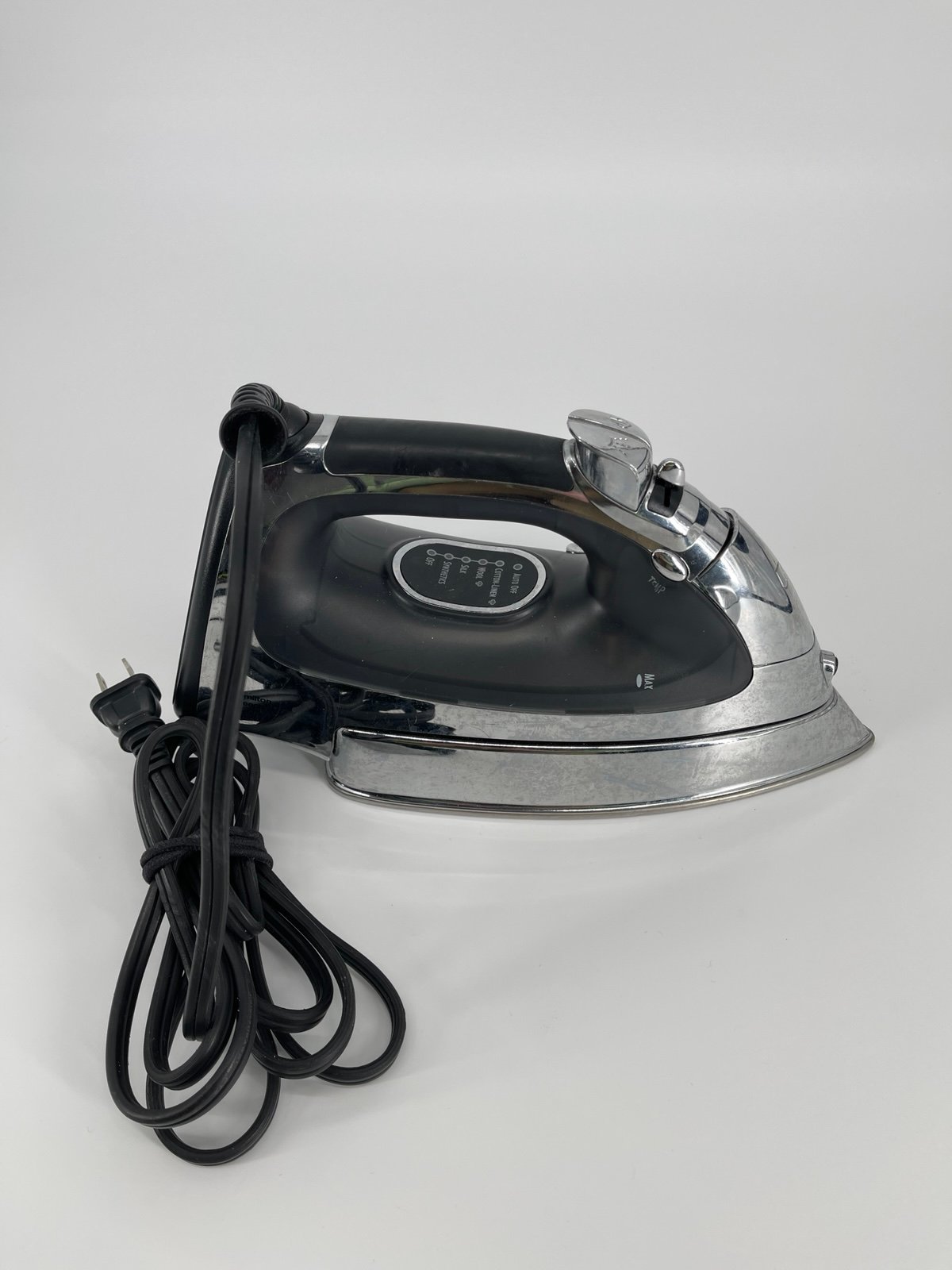 Iron Hamilton Beach Professional Stainless Steam Iron Model 14505