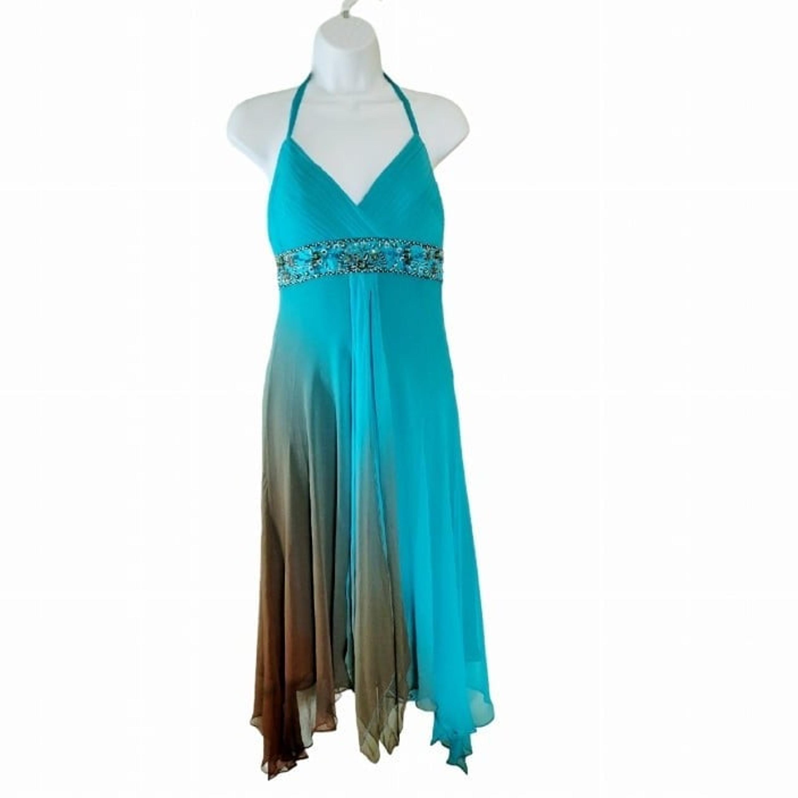 Sue Wong ombre halter style formal dress size 4