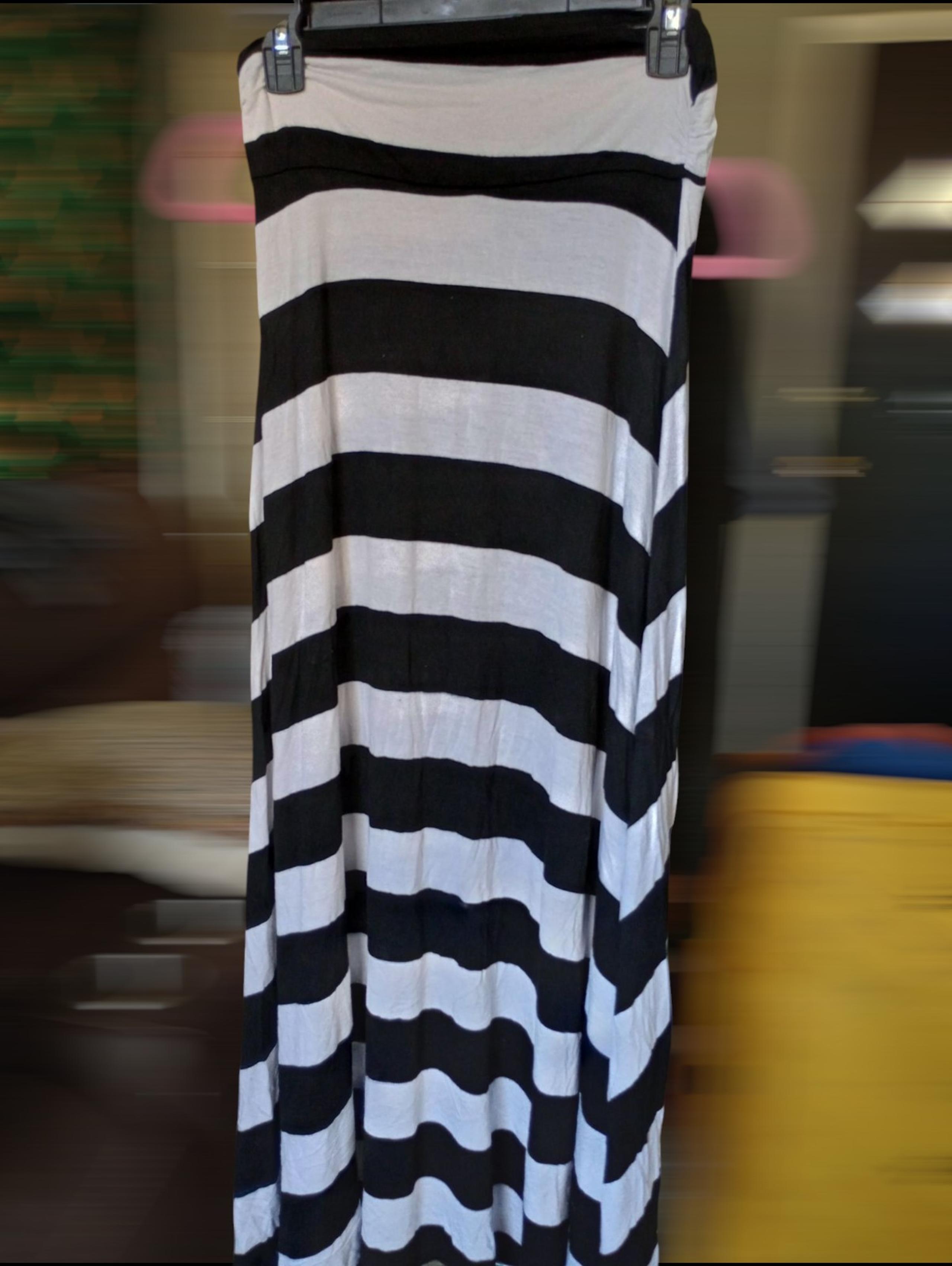 Mono B maxi skirt