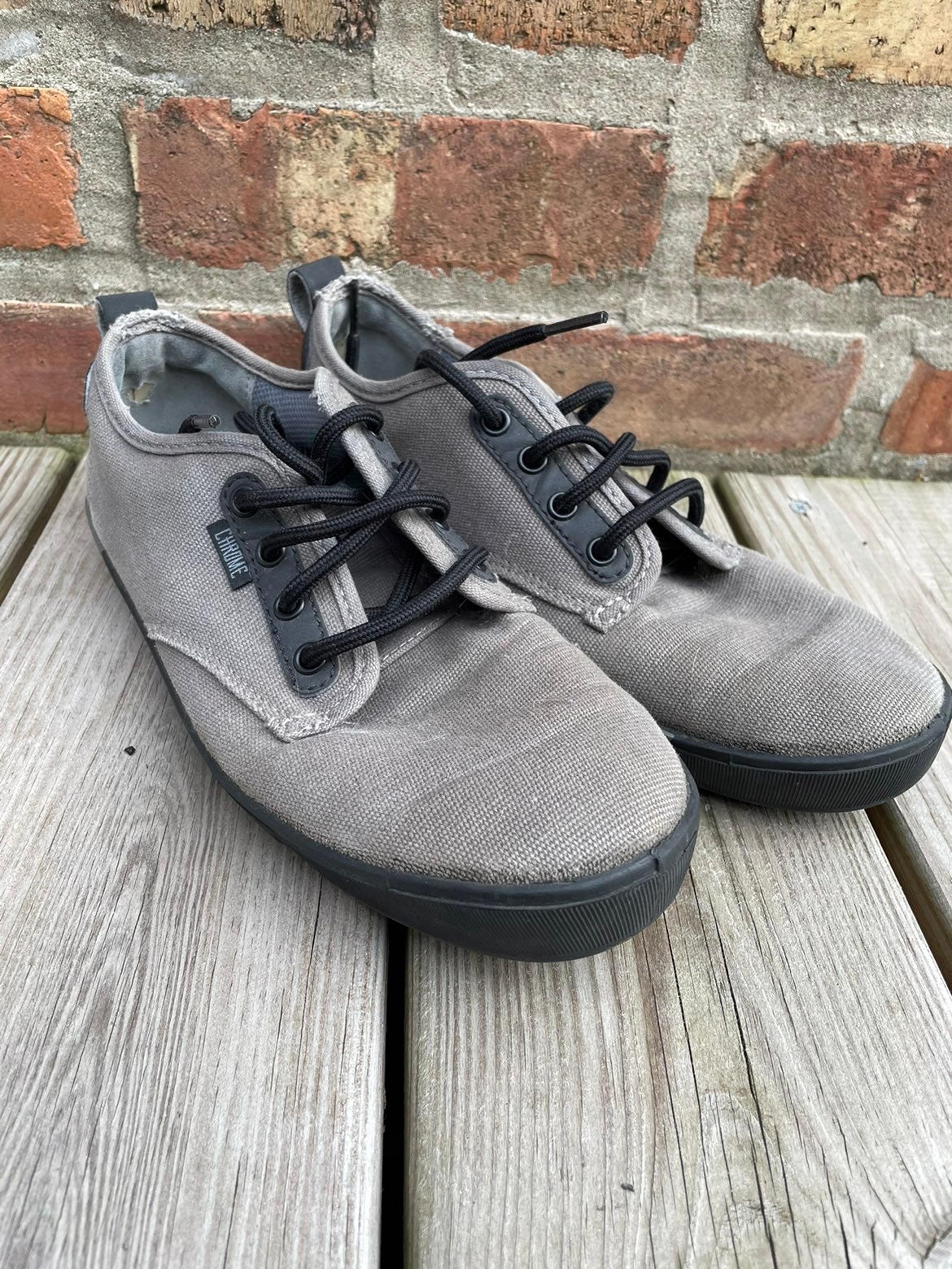 Sneakers Men’s Size 5.5 Women’s size 7.5 - Chrome Industries