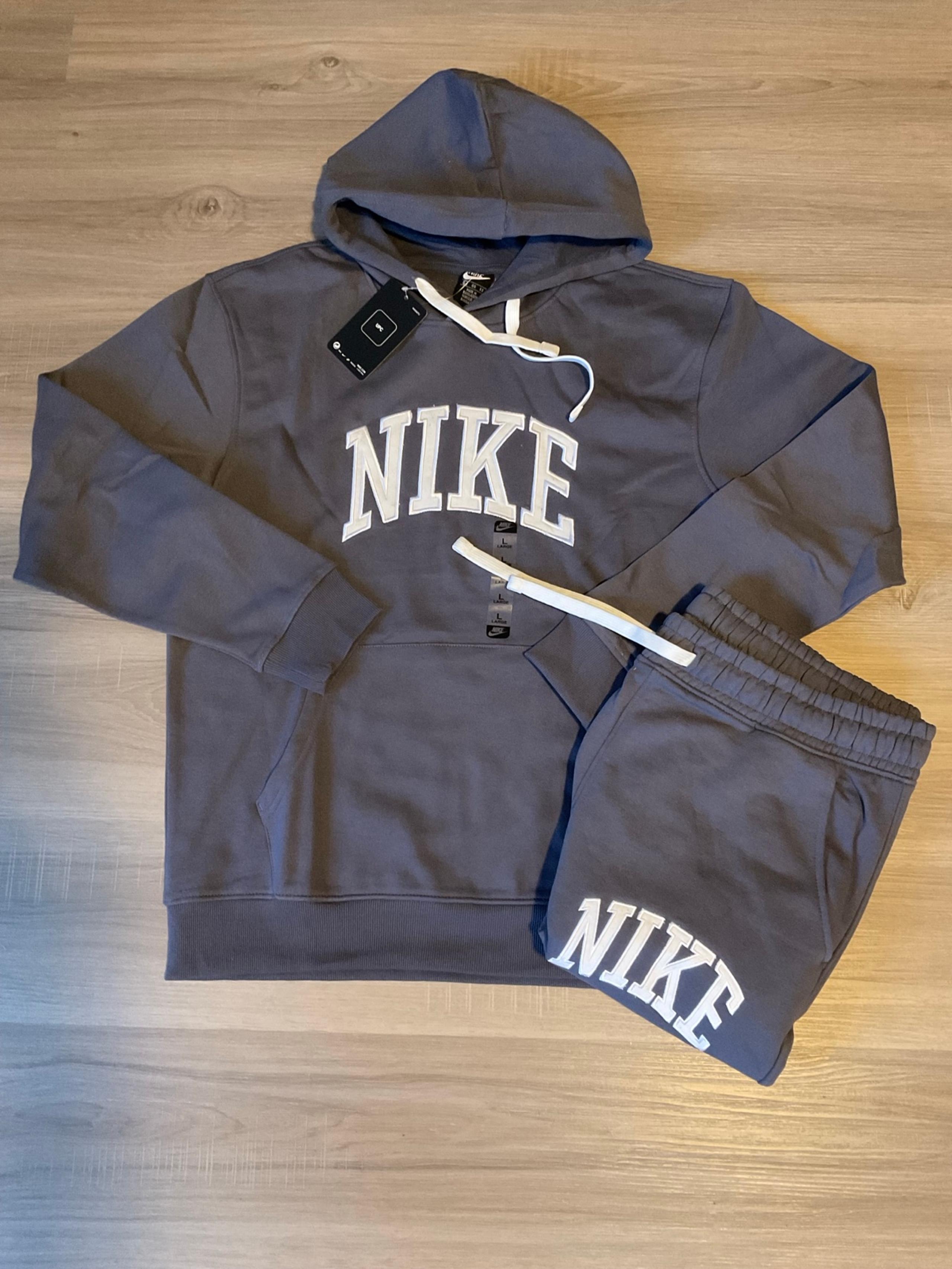 Nike Men’s Cotton Blend Sweatsuit-ASH GREY-XL