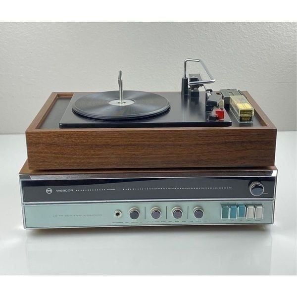 Vtg Webcor AM/FM Solid State Stereophonic Multiplex Receiver & Turntable WFX151