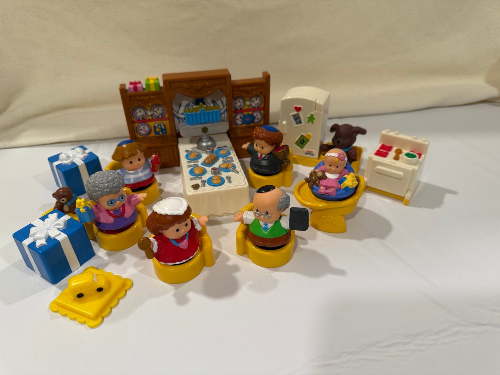 Fisher Price Little People Hanukkah Playset