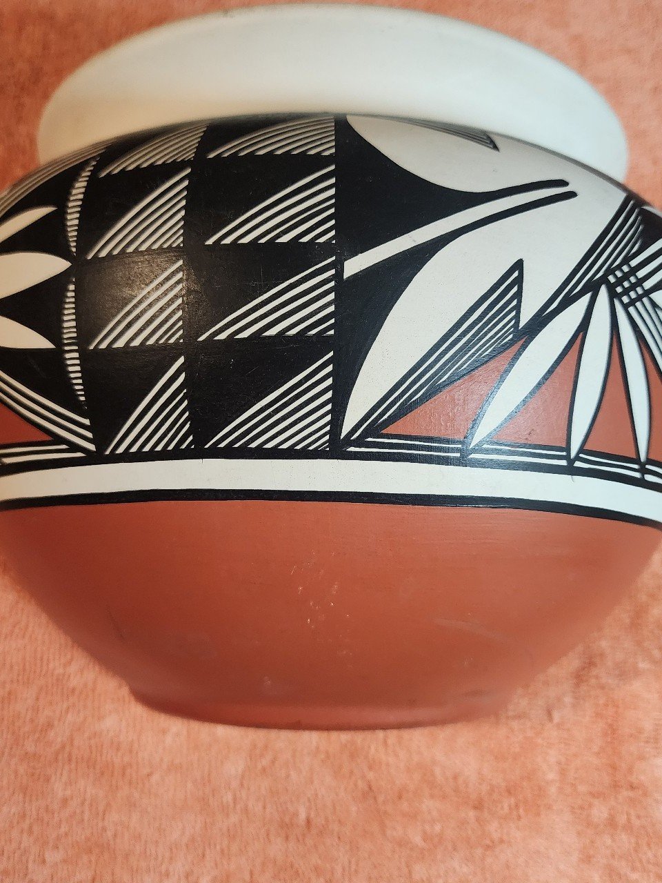 Isleta NM Indian wall hanging pottery