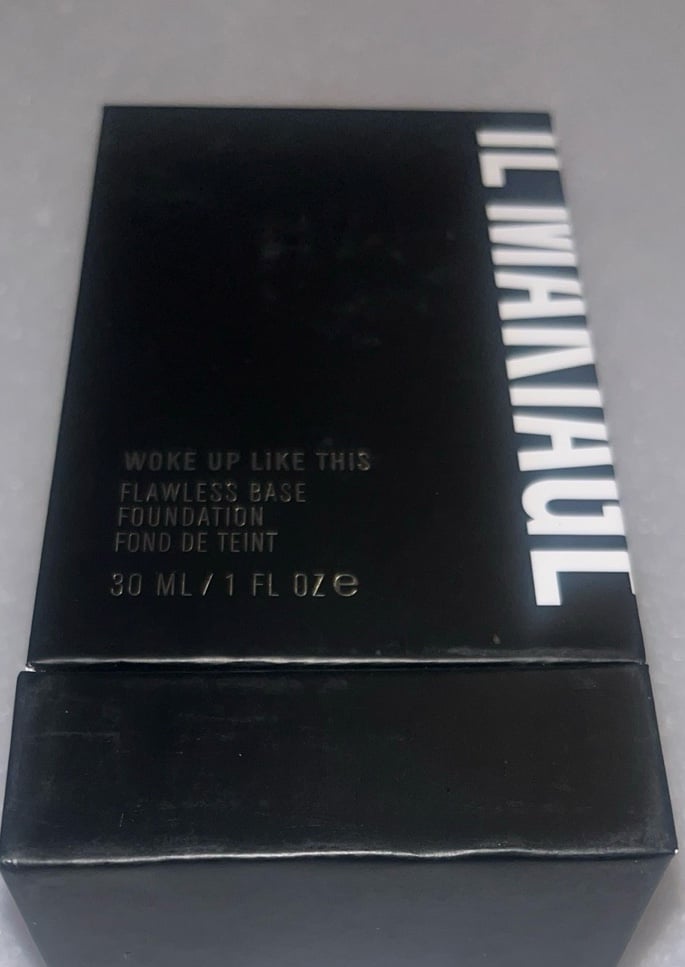 WOKE UP LIKE THIS FLAWLESS BASE FOUND IL MAKIAG #085 ~ 1 OZ . Sealed. Boxed