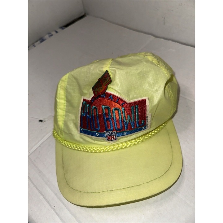 Vintage 1992 NFL pro bowl sports cap black Bright Yellow With Pin