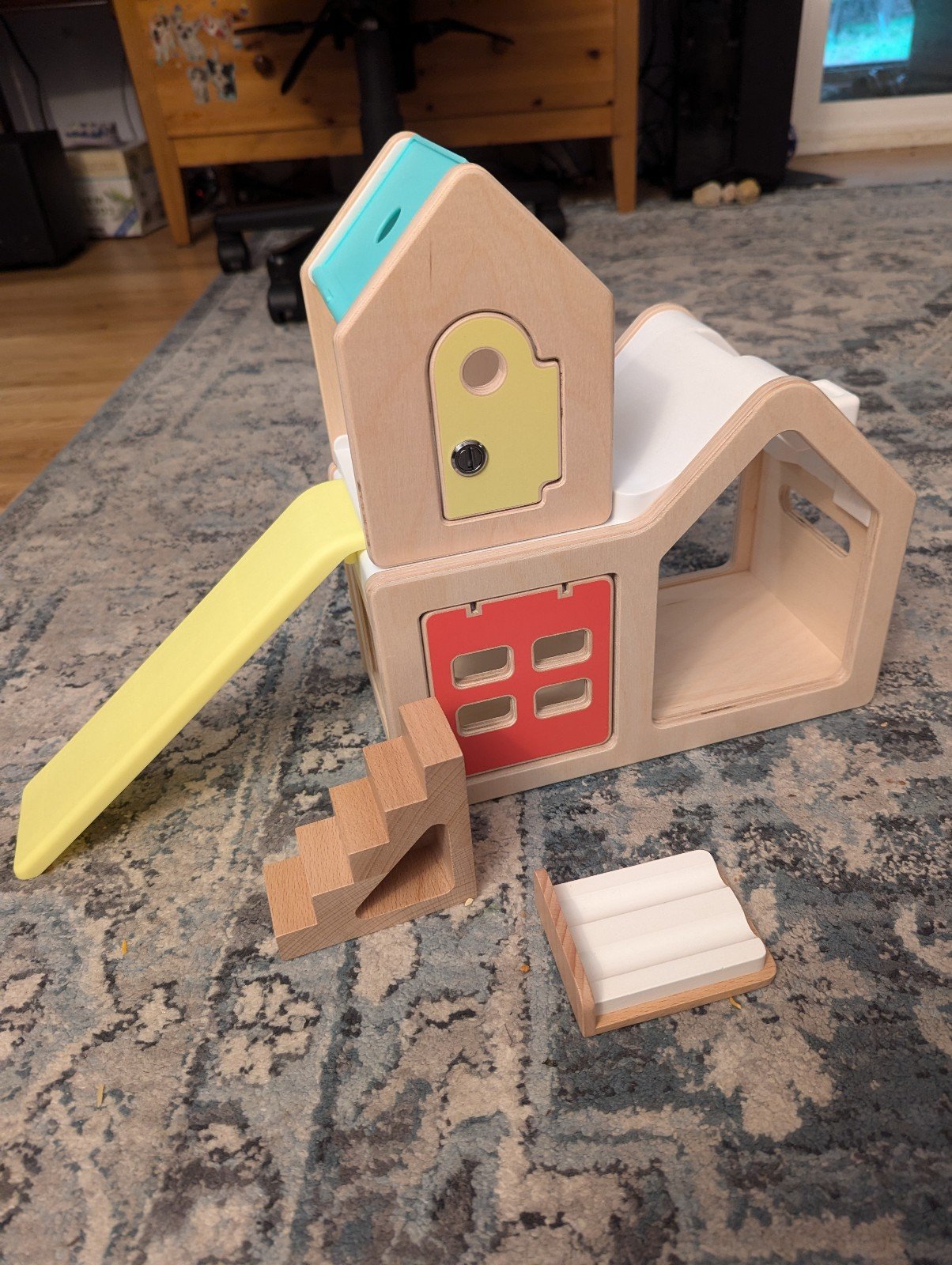 Lovevery modular play house with keys