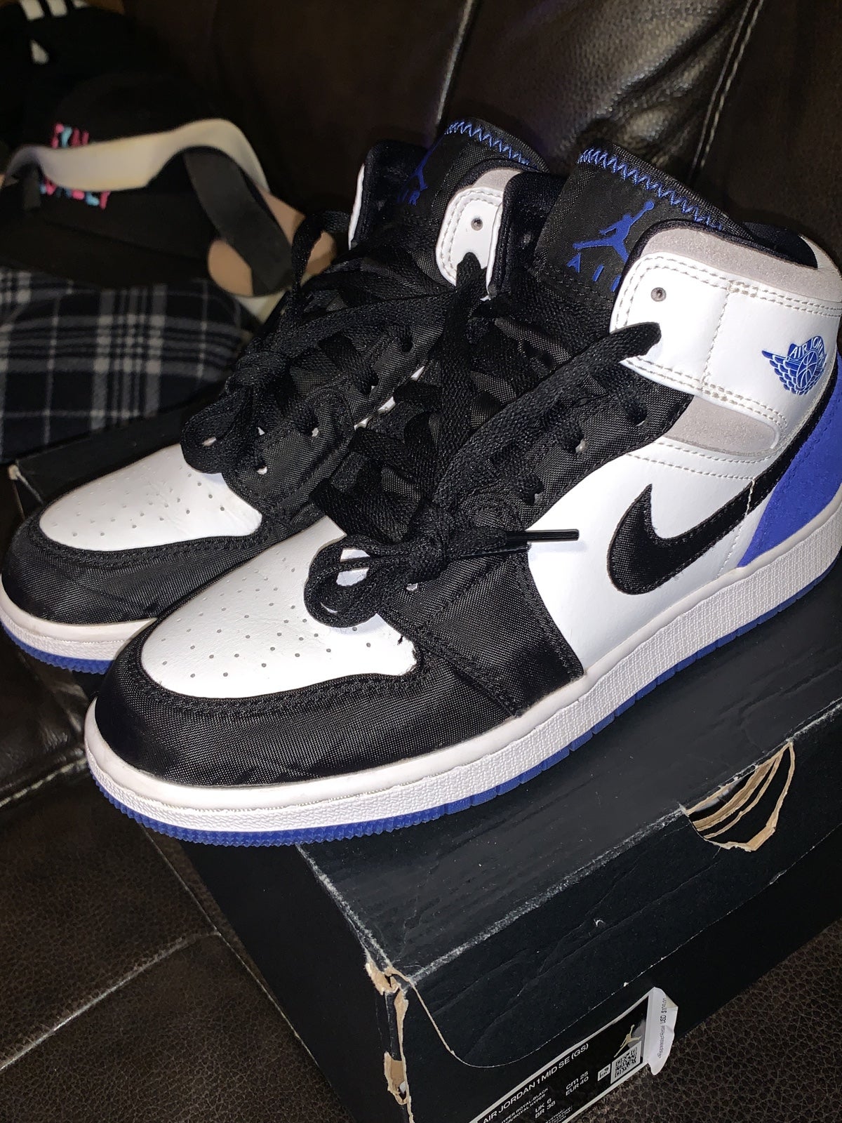 Air jordan 1 mid SE GS (royal)