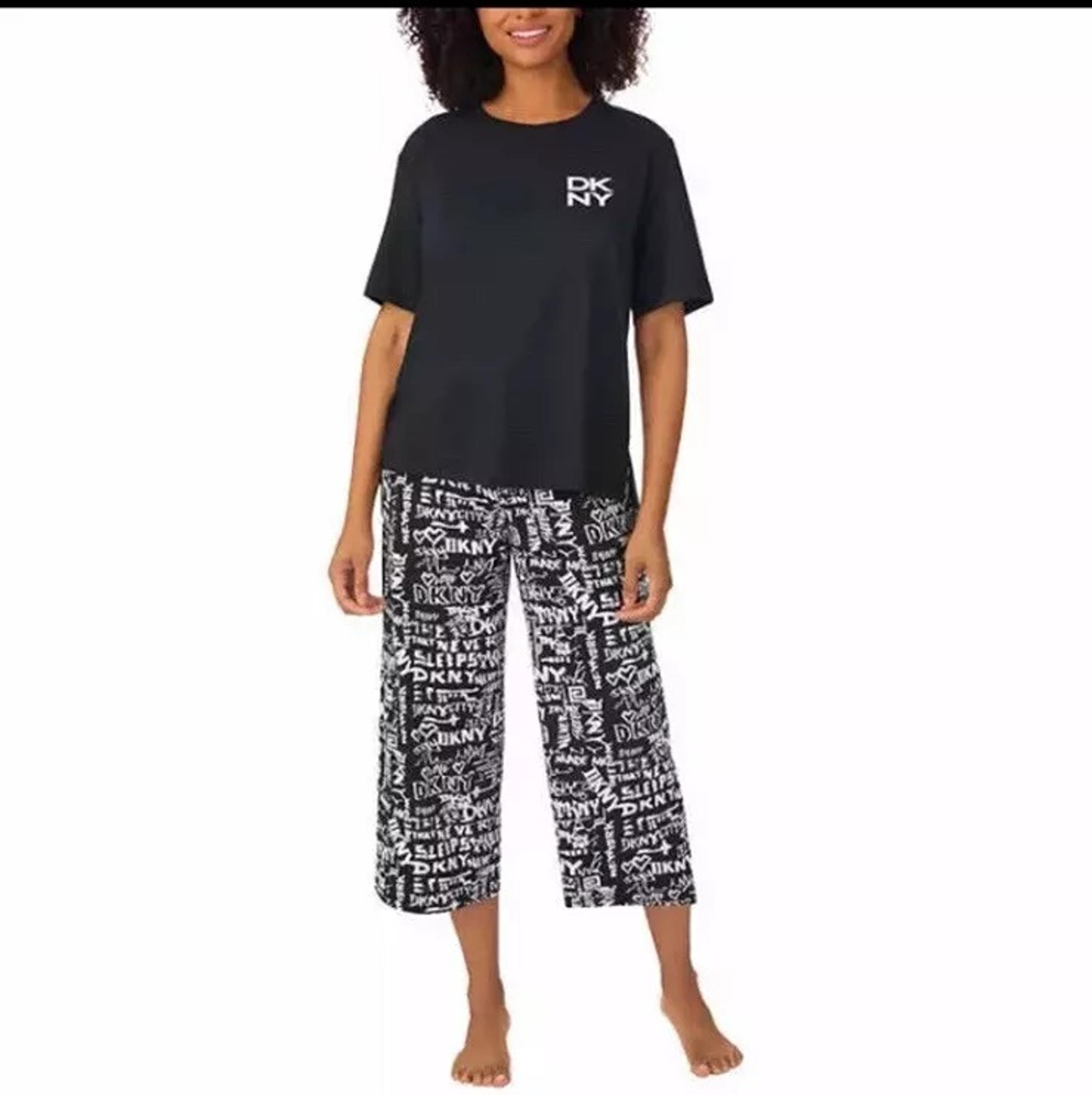 NWT DKNY Women's 2 Piece Graphic Printed Pajama Set Black Size M $70 4C625