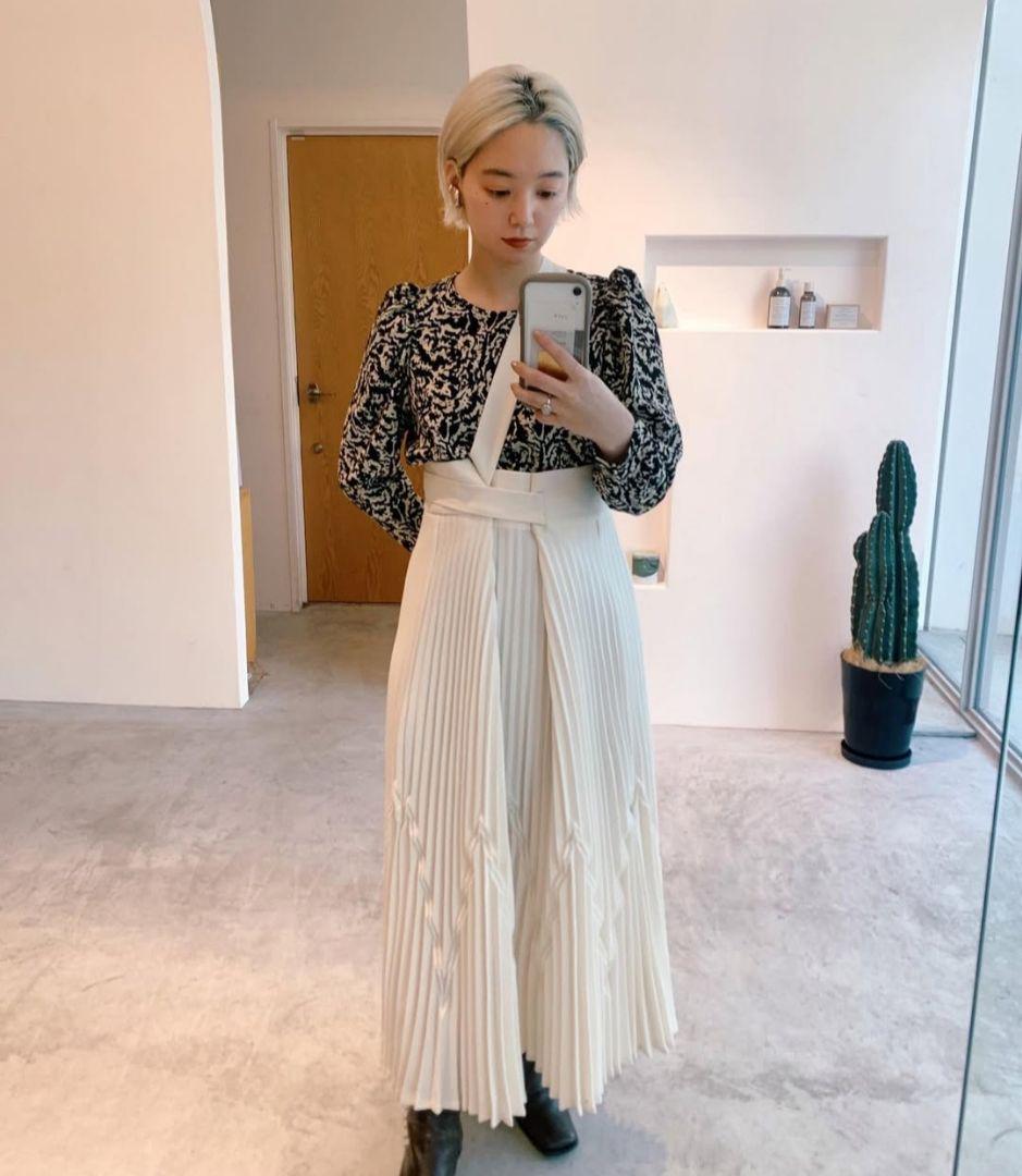 leinwande line wand long skirt