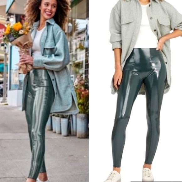 Spanx Dark Green Patent/PU Faux Leather Legging Size Medium