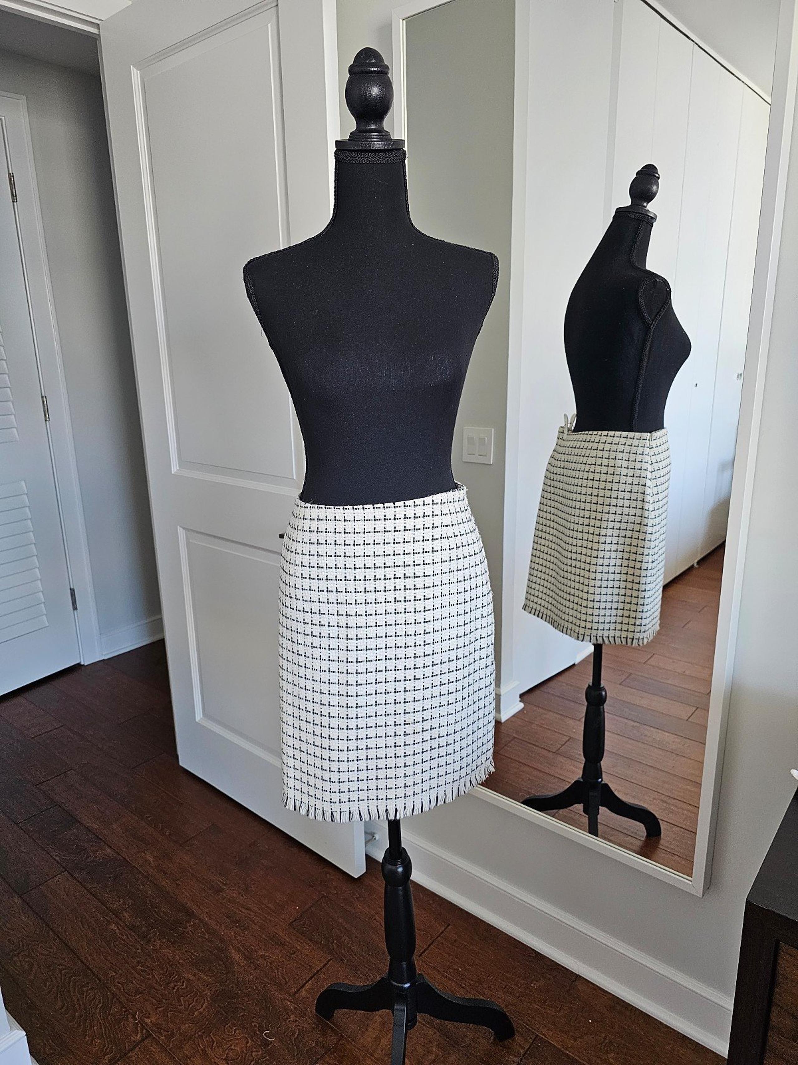 New York & Company Mini Skirt