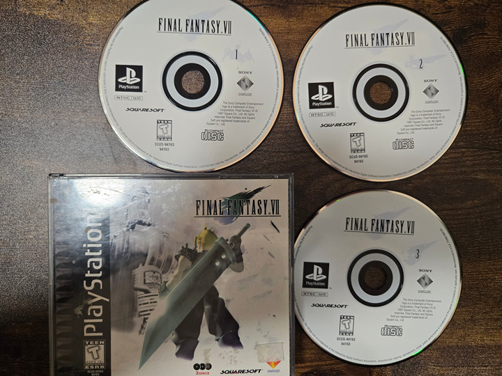Final Fantasy VII Black Label *Misprint (PlayStation 1 PS1) No Manual Authentic