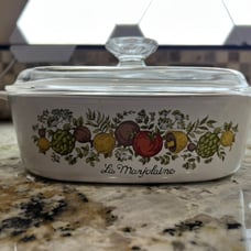 Corningware La Margolaine Casserole with Lid!!! Wow!! Spice of life!!