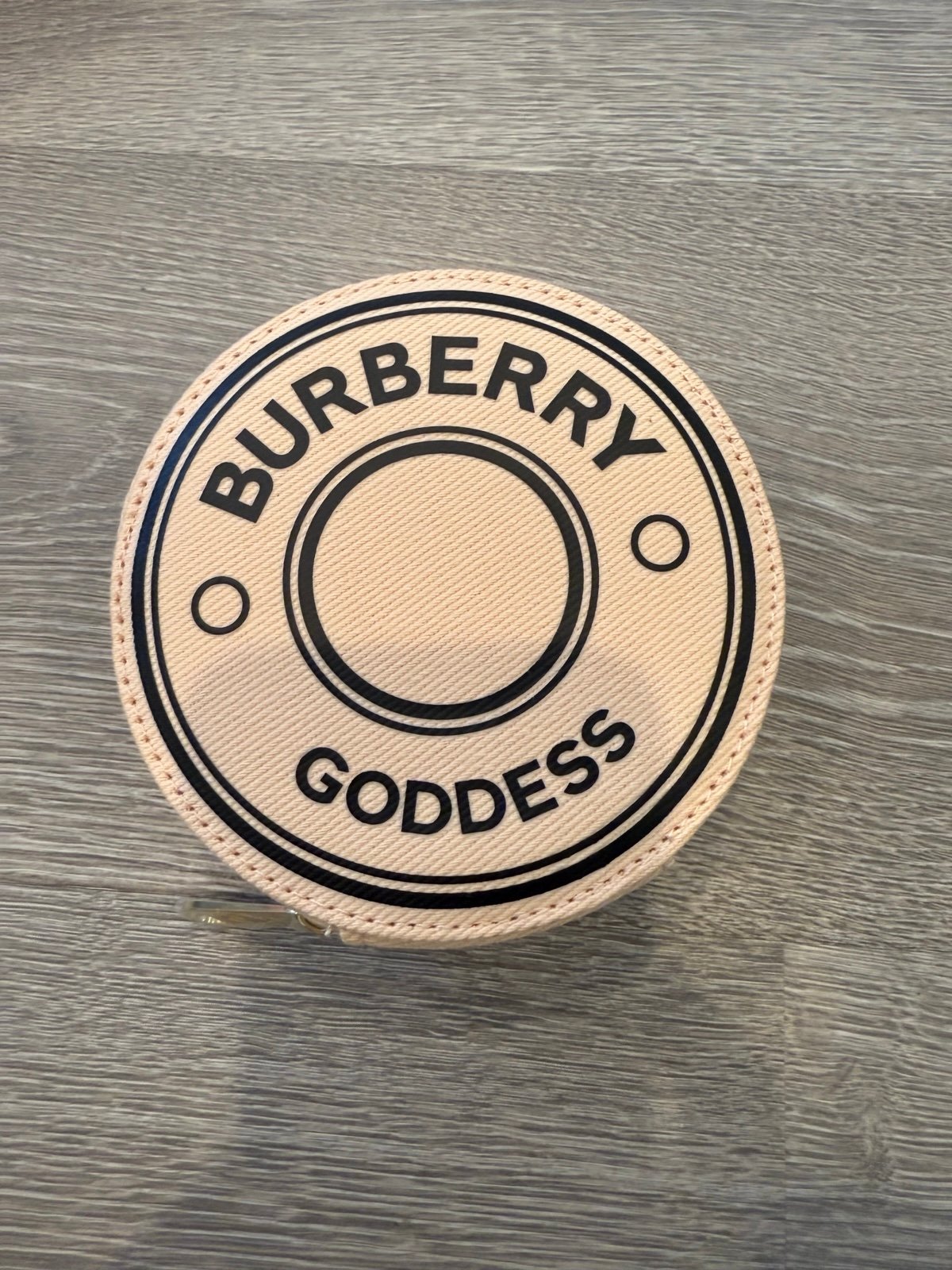 Burberry Goddess make up bag