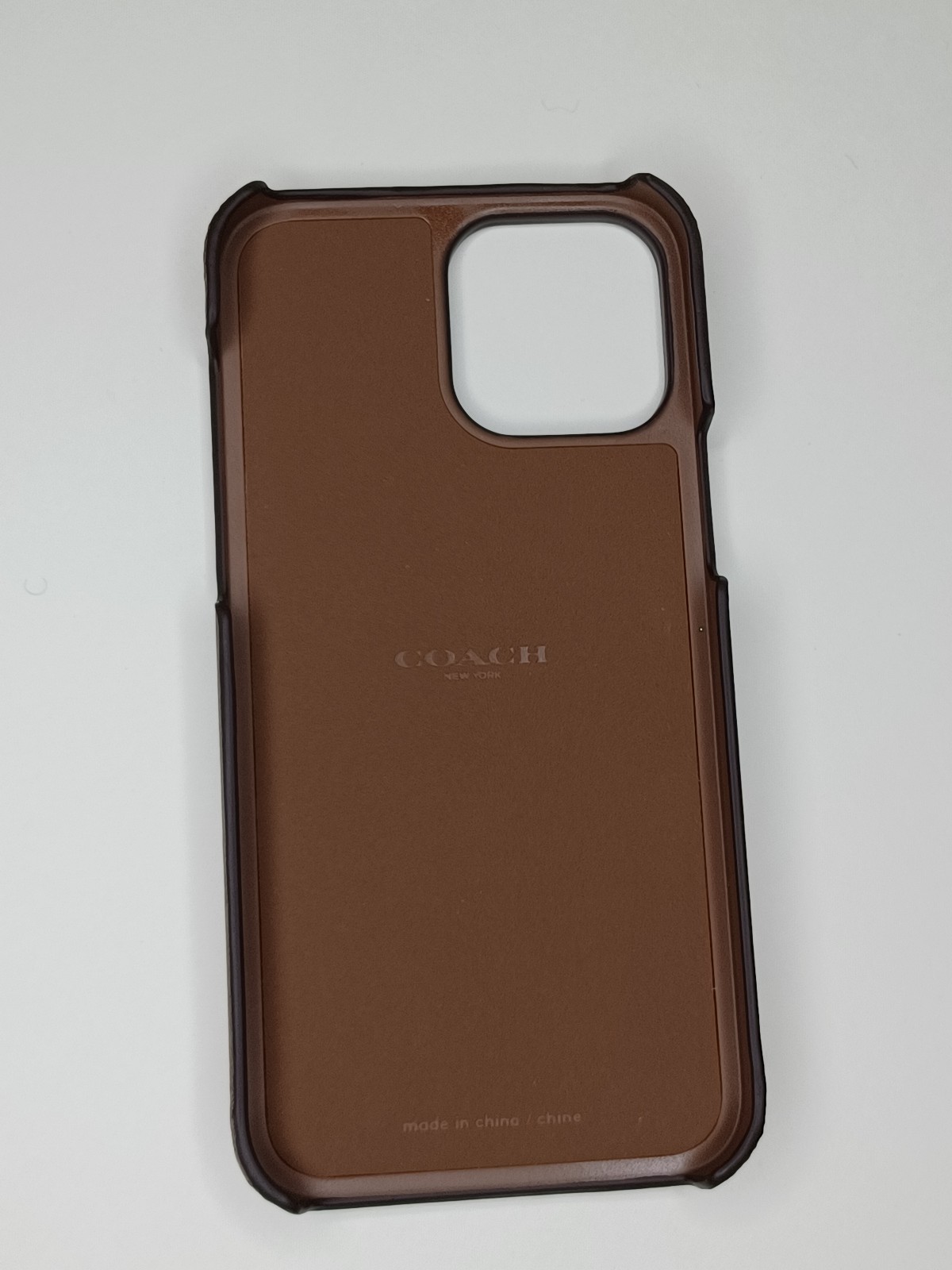 【国内発送】Coach★Retro C Sports Logo iPhone13 pro Max case Coach Leather Slim Wrap Case for iPhone 13 Pro Max - Retro C