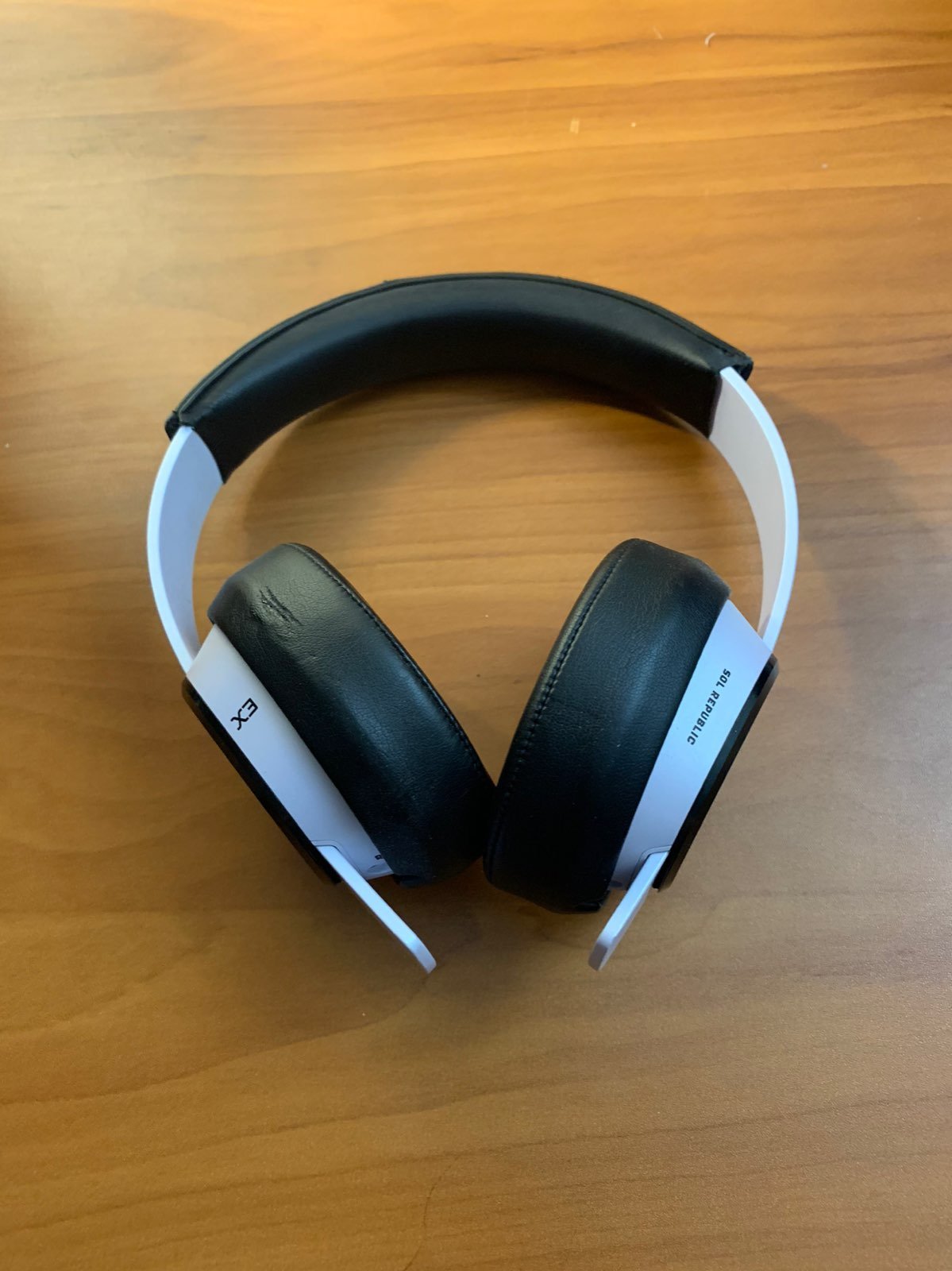 Sol Republic Headphones (wired)