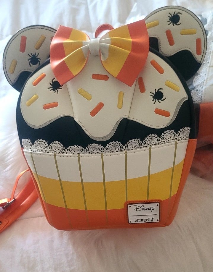 Loungefly Minnie Halloween Cupcake Backpack