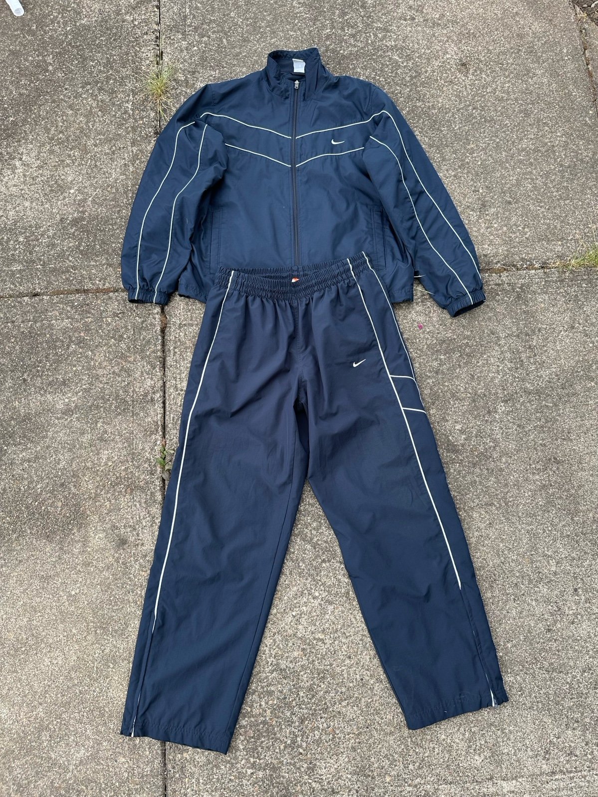 Y2K Nike sweatsuit set