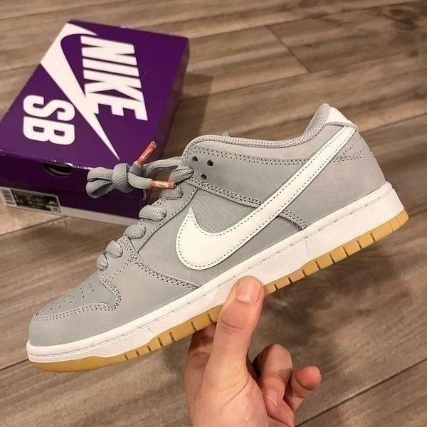 Nike SB Dunk Low Pro ISO Grey/Gum Men size 8 Sneaker Shoe