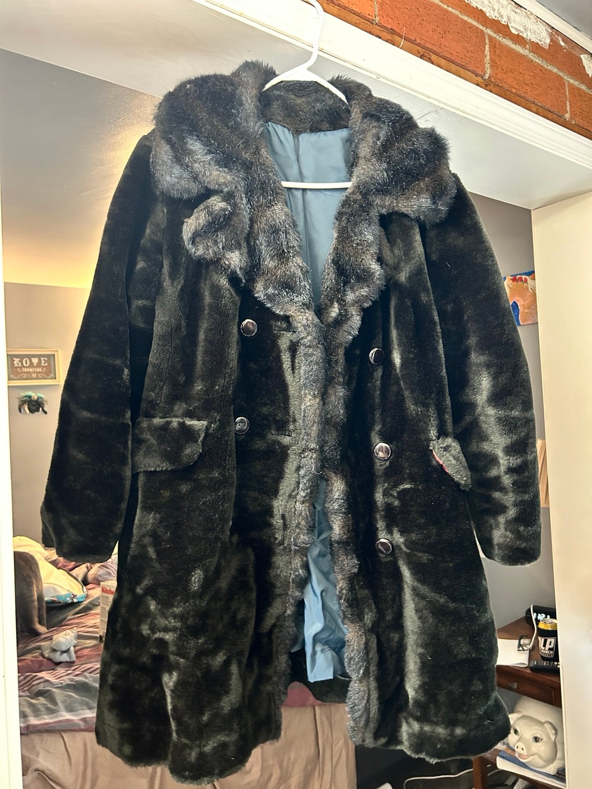 Beautiful Vintage Fur, Union Label, Ladies Garment Worker’s Union