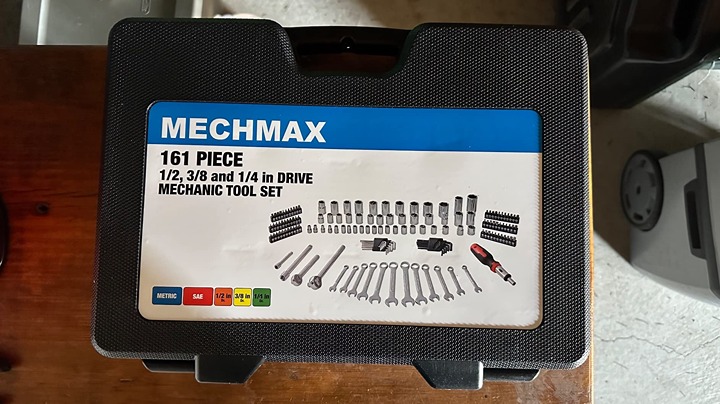 NEW Mechanic Tool Socket Set