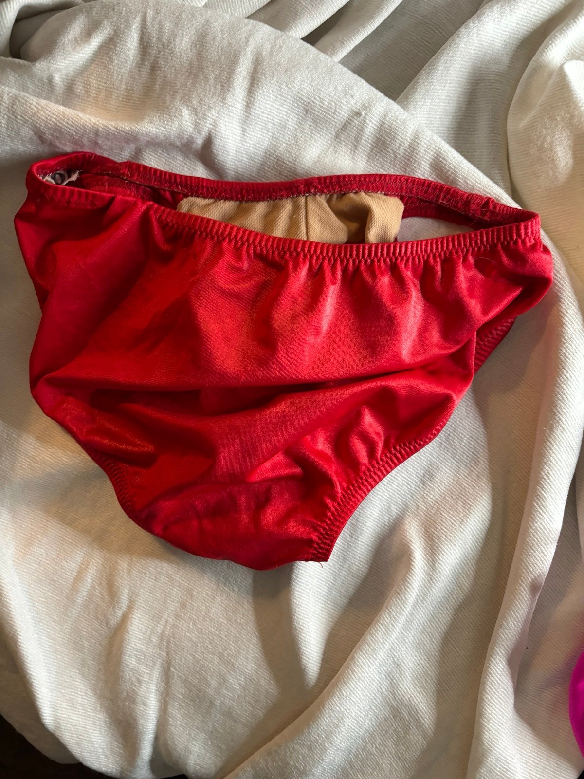 Pro competition red muscle poser swim non returnable