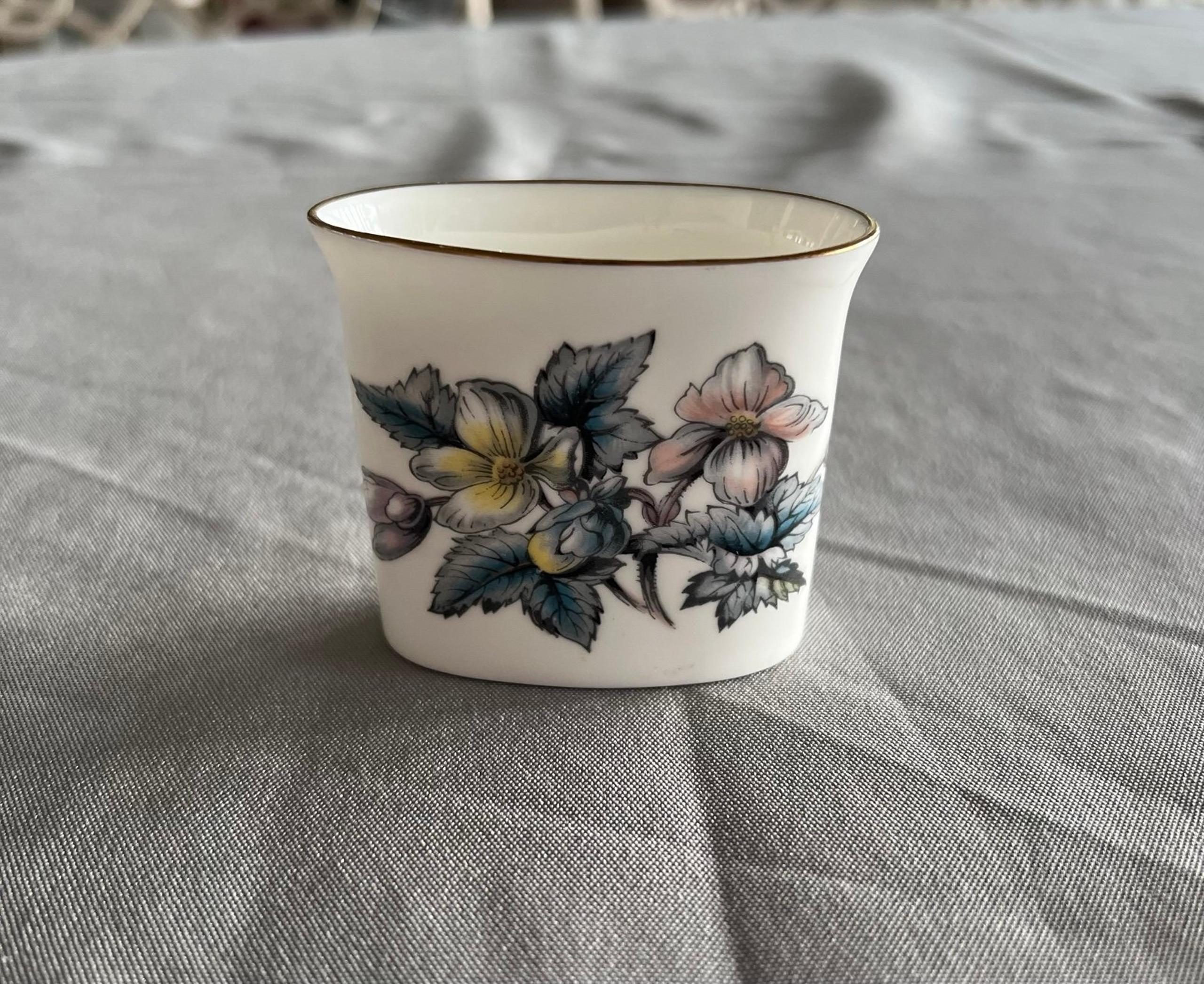 Vintage Royal Worcester Toothpick Cigarette Holder