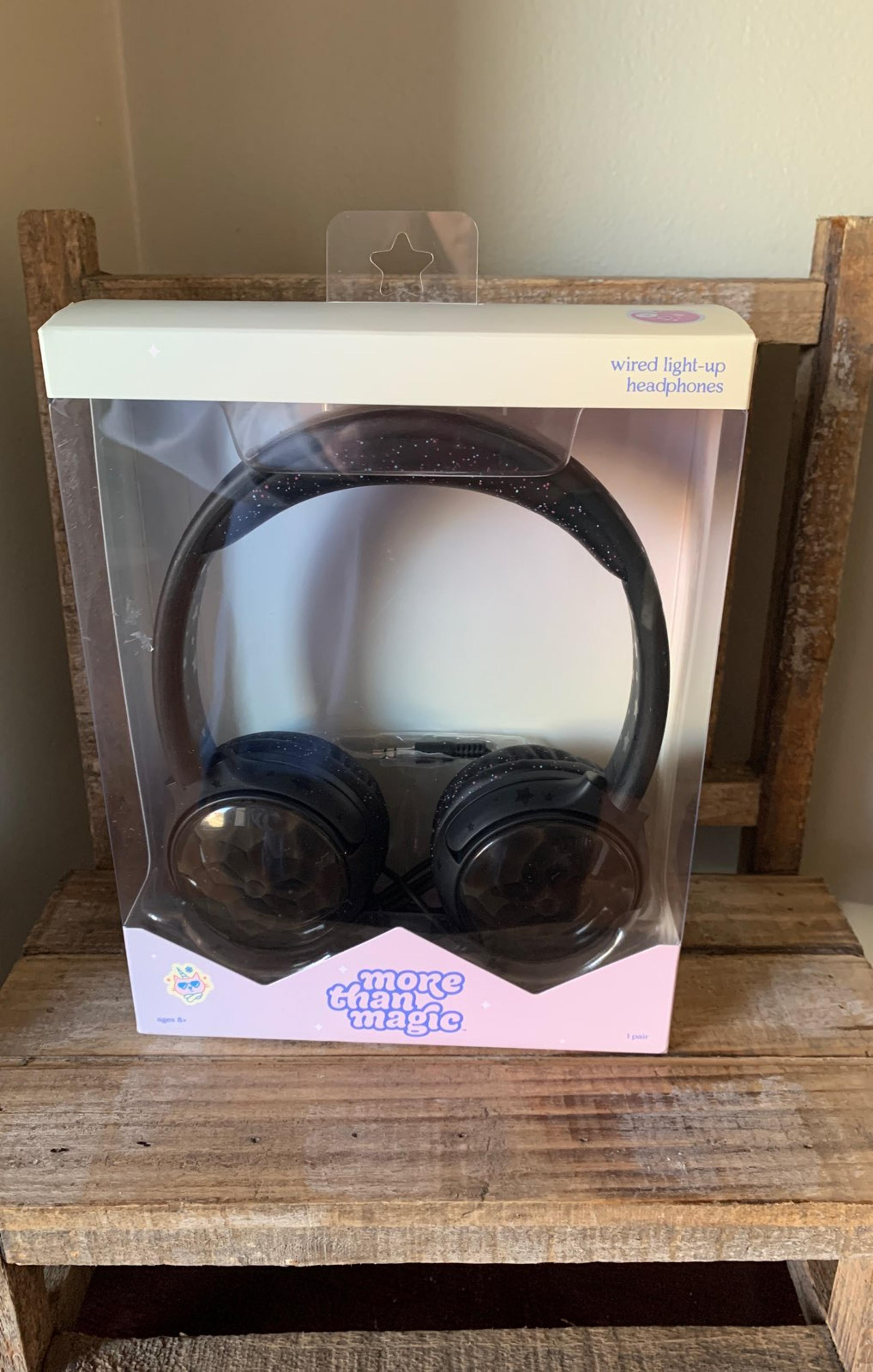 More than magice wired light up headphon