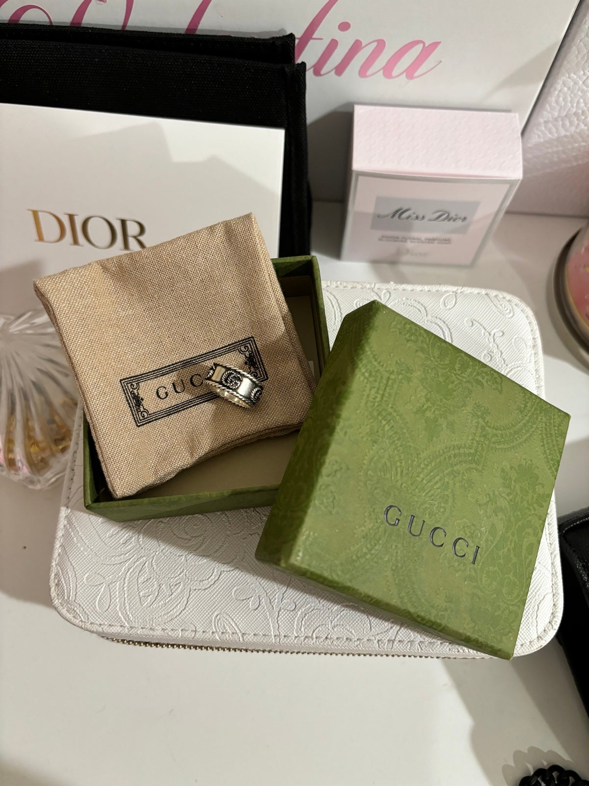 Gucci GG ring