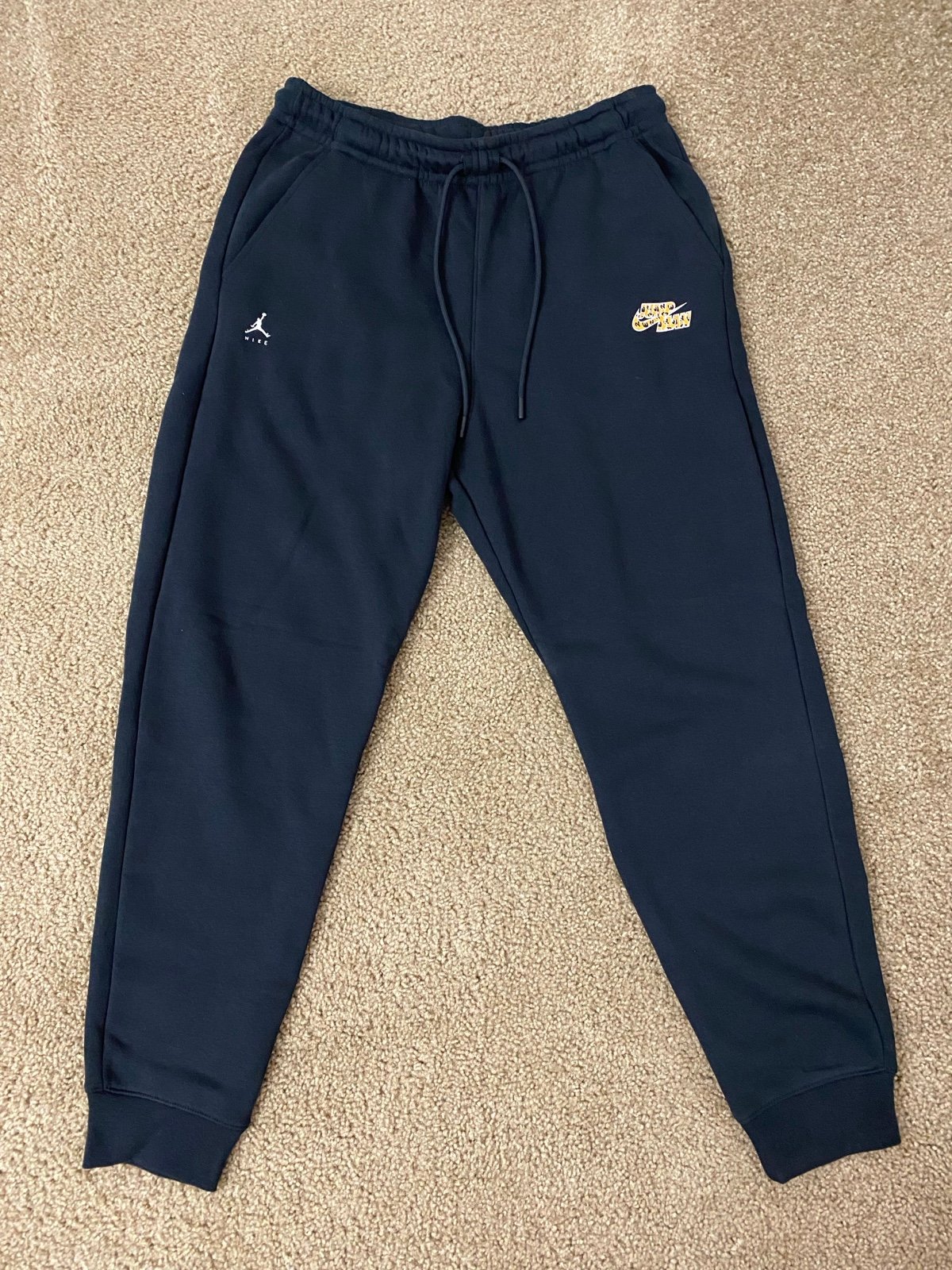 Jordan Jumpman Cheetah Print Logo Joggers Black Men’s Size M DQ8100-010 New