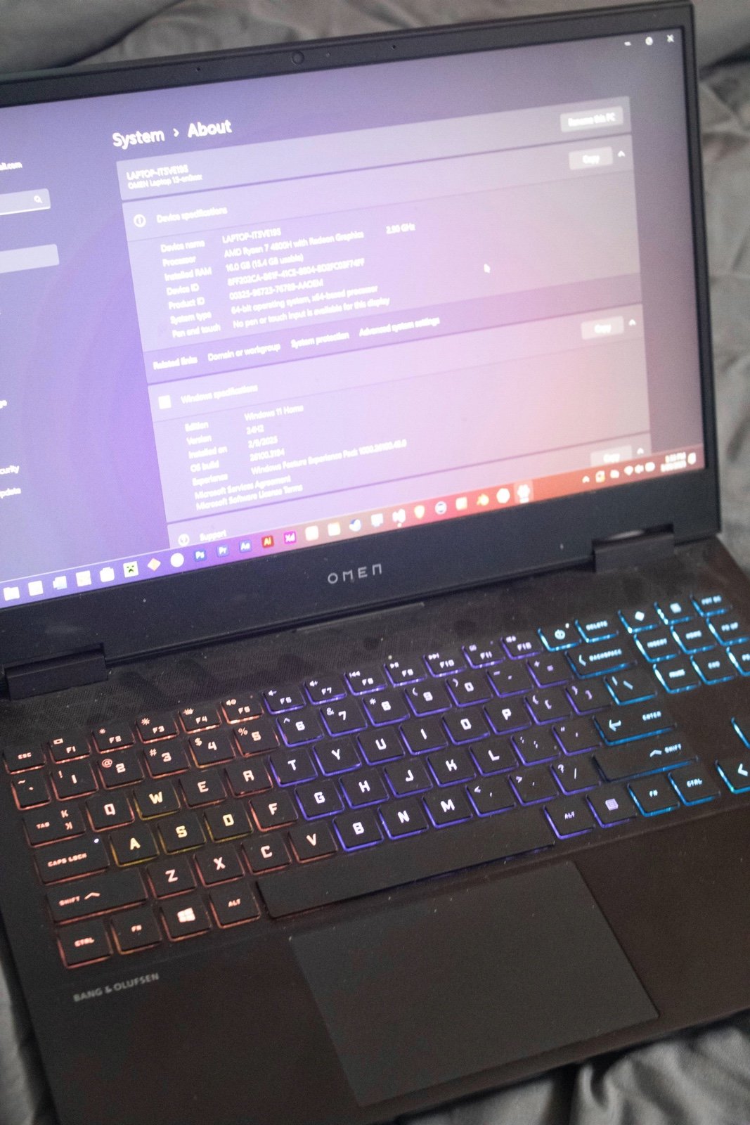 HP Omen 15 Gaming laptop 16gb, 1tb ssd, black,rgb keyboard,1080p,144hz, windows