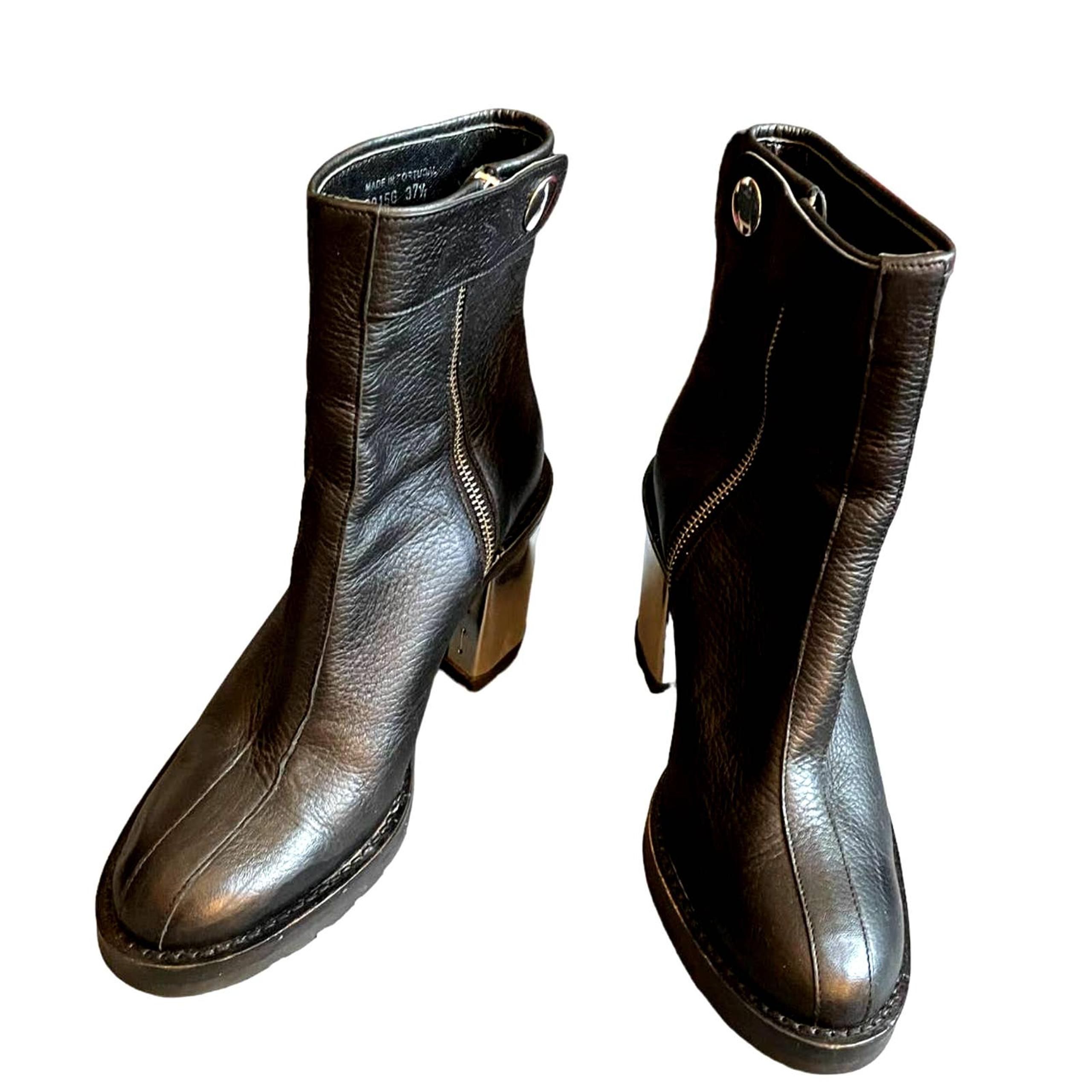 OPENING CERAMONY BLACK ZLOTY BOOT  SZ 37.5