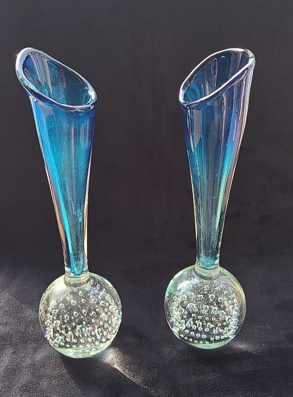 Vintage art vase set
